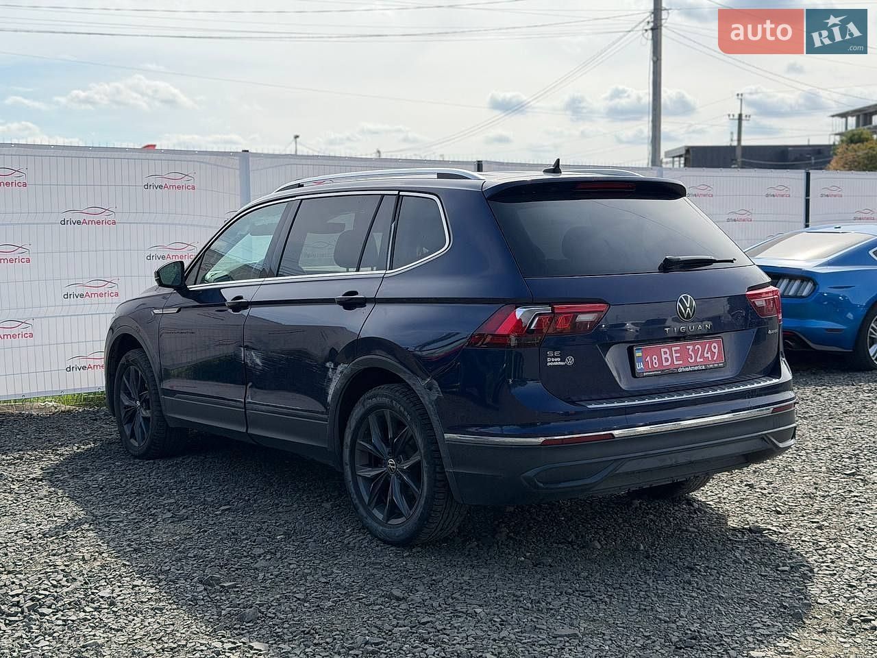 Volkswagen Tiguan 2021 VIN 3VV2B7AX4NM039395 фото оголошення 6 з 17