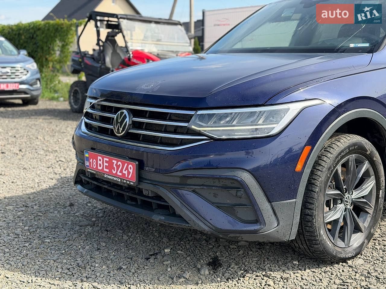 Volkswagen Tiguan 2021 VIN 3VV2B7AX4NM039395 фото оголошення 2 з 17