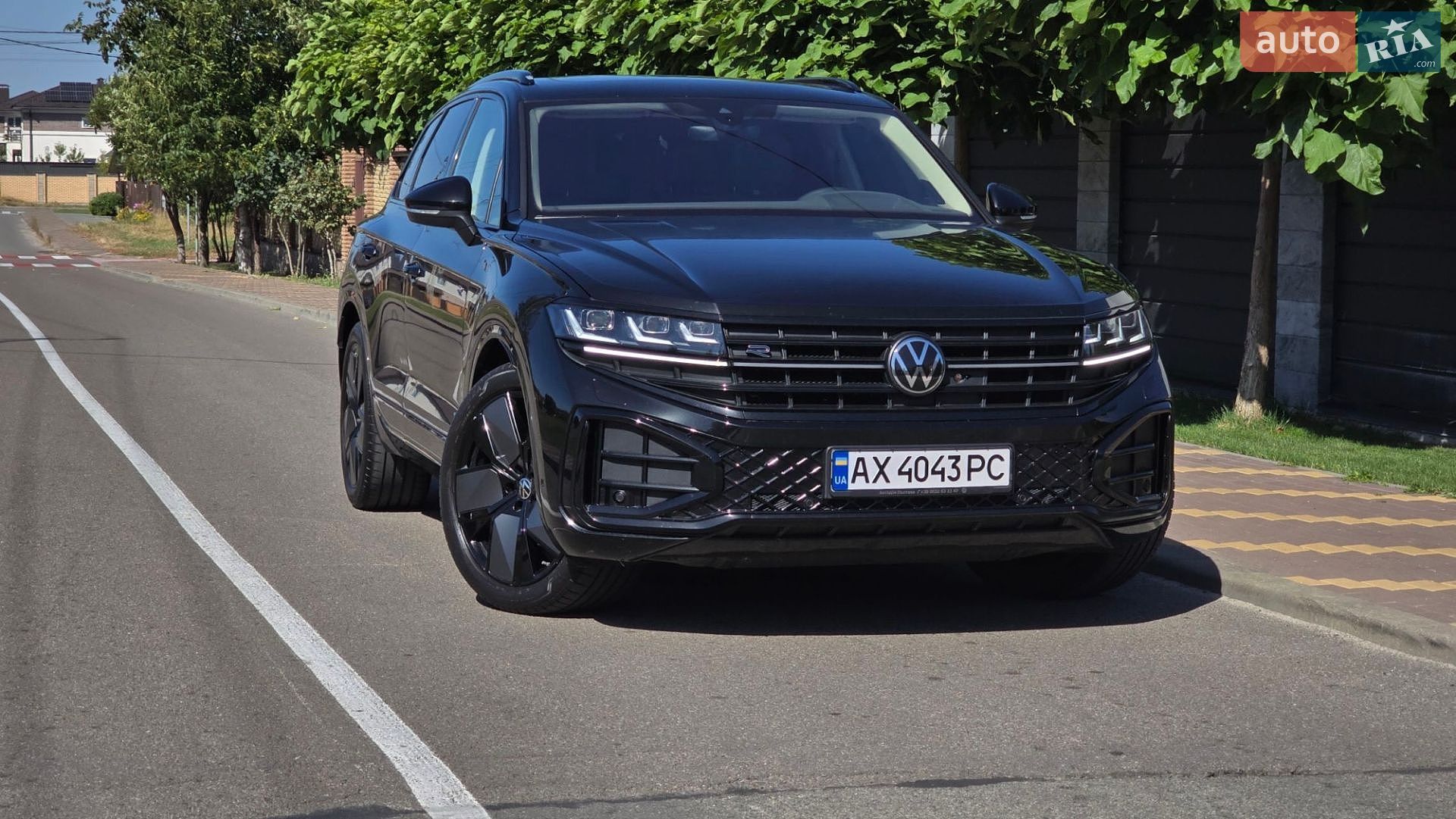 Volkswagen Touareg 2024 VIN WVGZZZCR1RD025129 фото оголошення 8 з 79