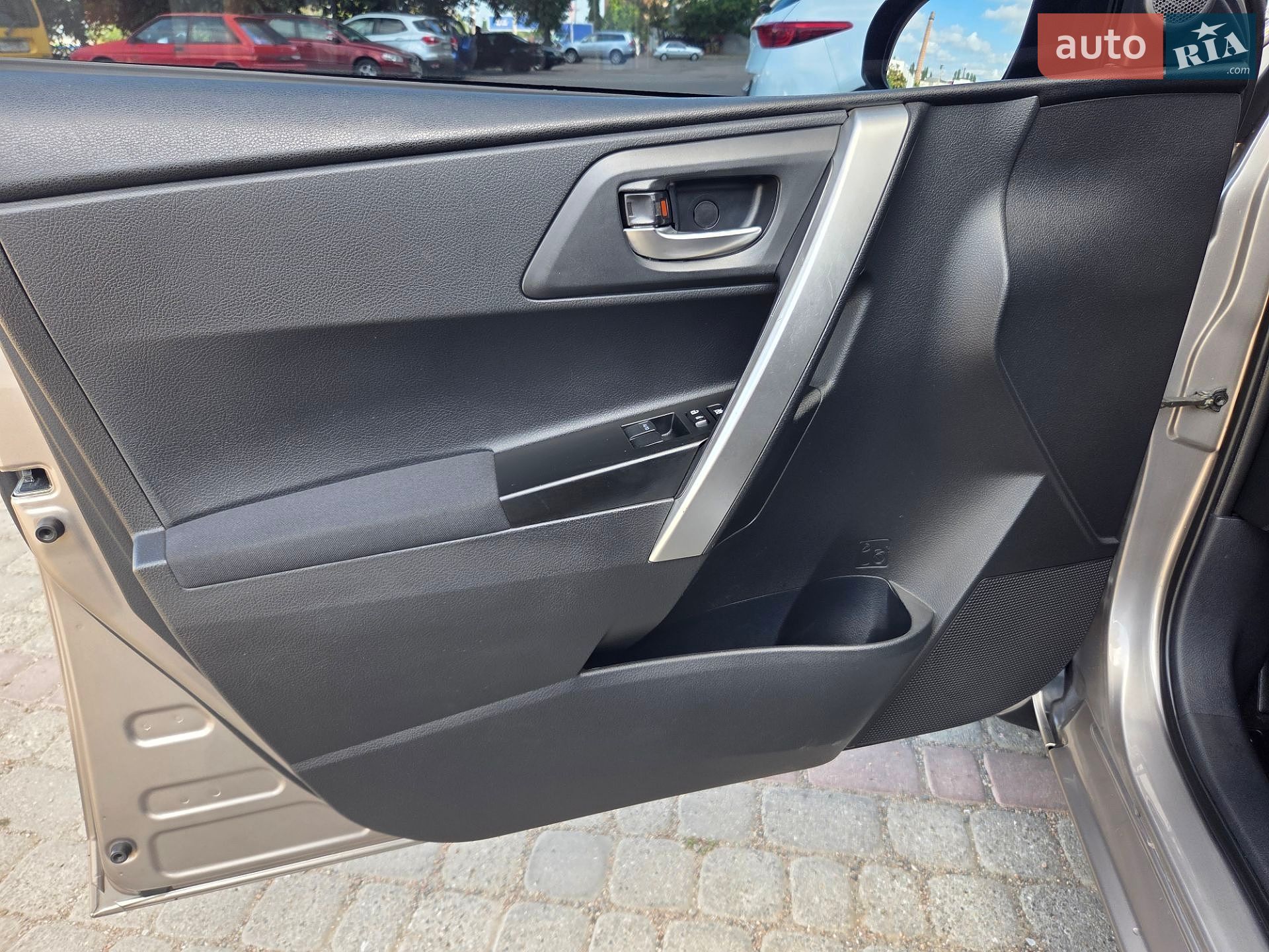 Toyota Auris 2013 VIN SB1KT4JE60E005194 фото оголошення 15 з 30