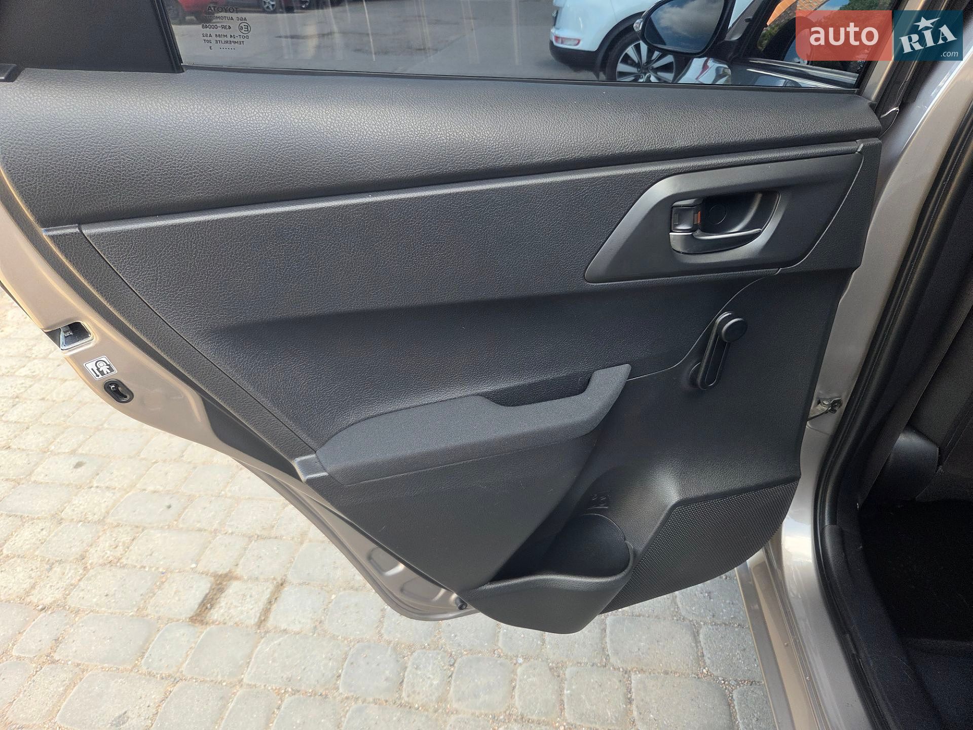 Toyota Auris 2013 VIN SB1KT4JE60E005194 фото оголошення 23 з 30