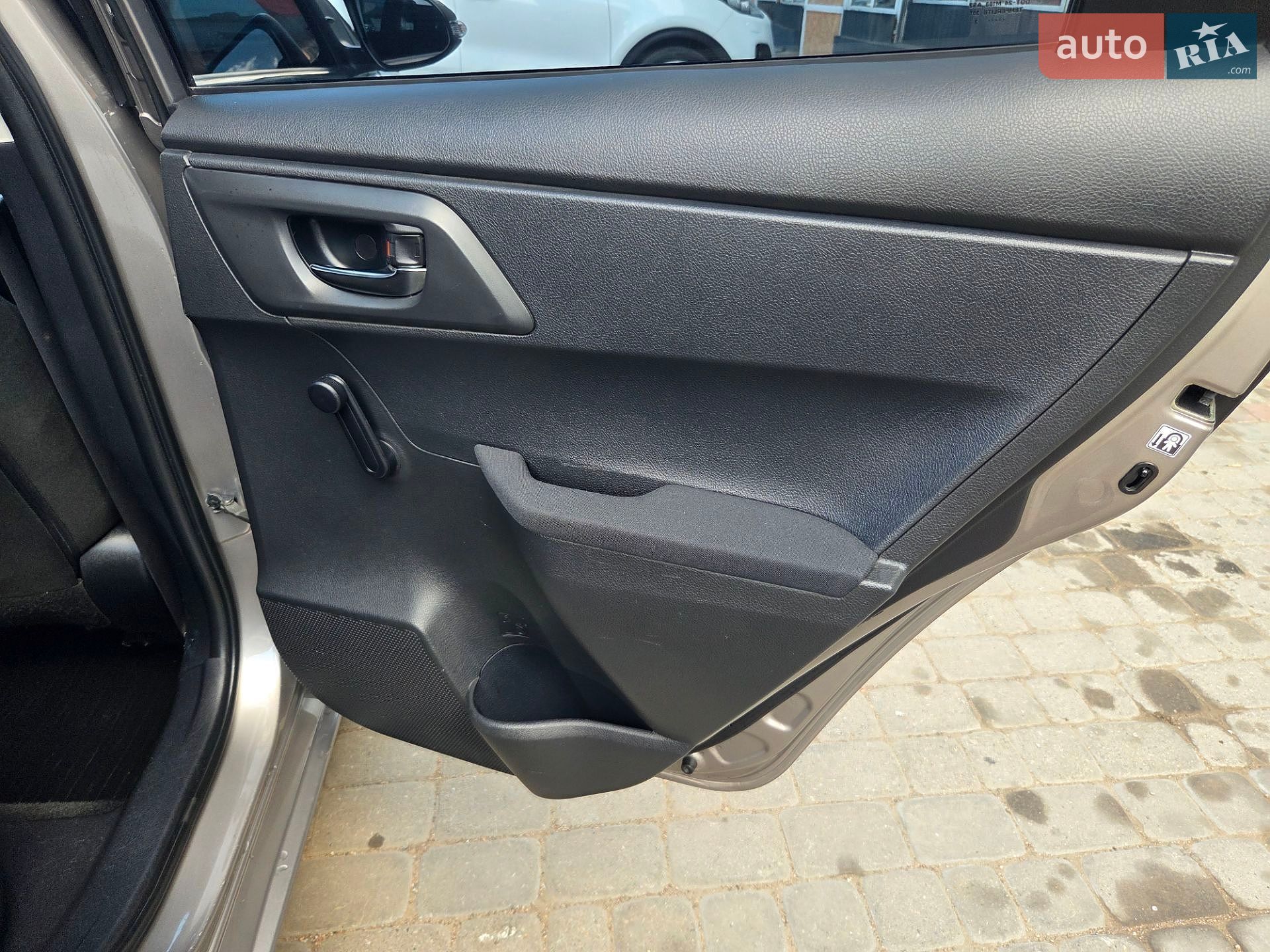 Toyota Auris 2013 VIN SB1KT4JE60E005194 фото оголошення 24 з 30