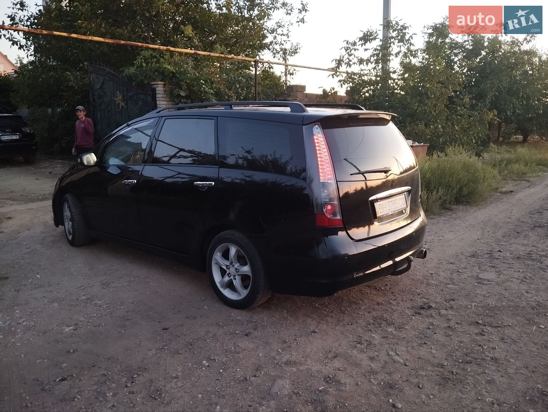 Mitsubishi Grandis 2005 VIN JMBLRNA4W6Z001118 фото оголошення 14 з 33