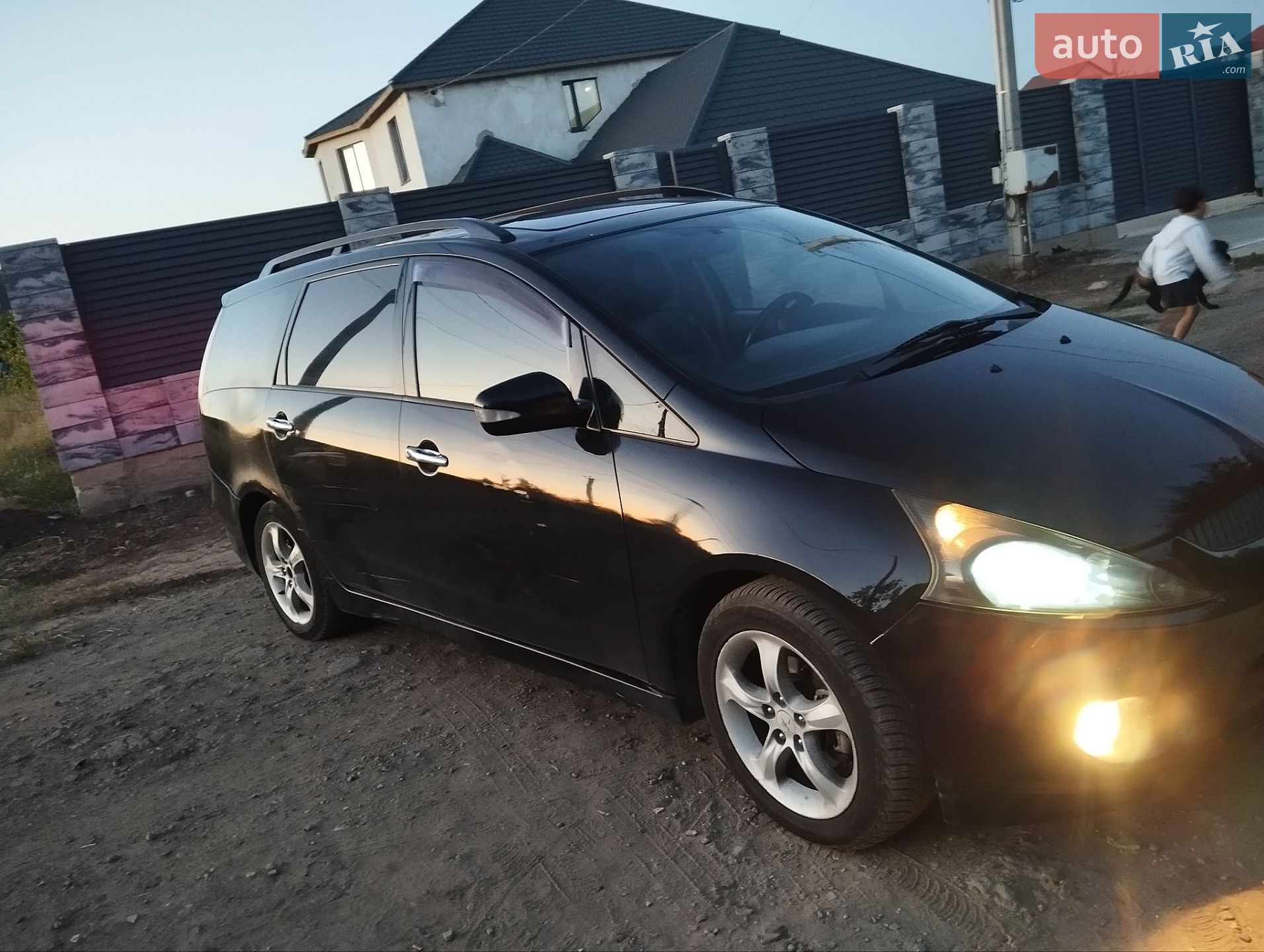 Mitsubishi Grandis 2005 VIN JMBLRNA4W6Z001118 фото оголошення 25 з 33