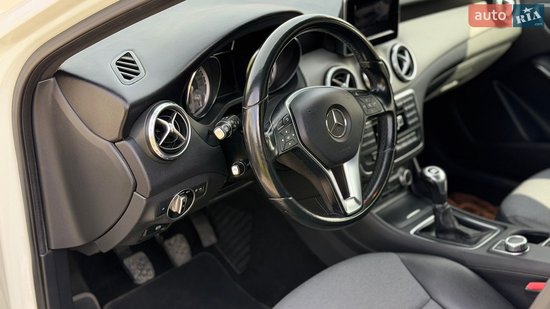 Mercedes-Benz GLA-Class 2014 VIN WDC1569081J072135 фото оголошення 21 з 30