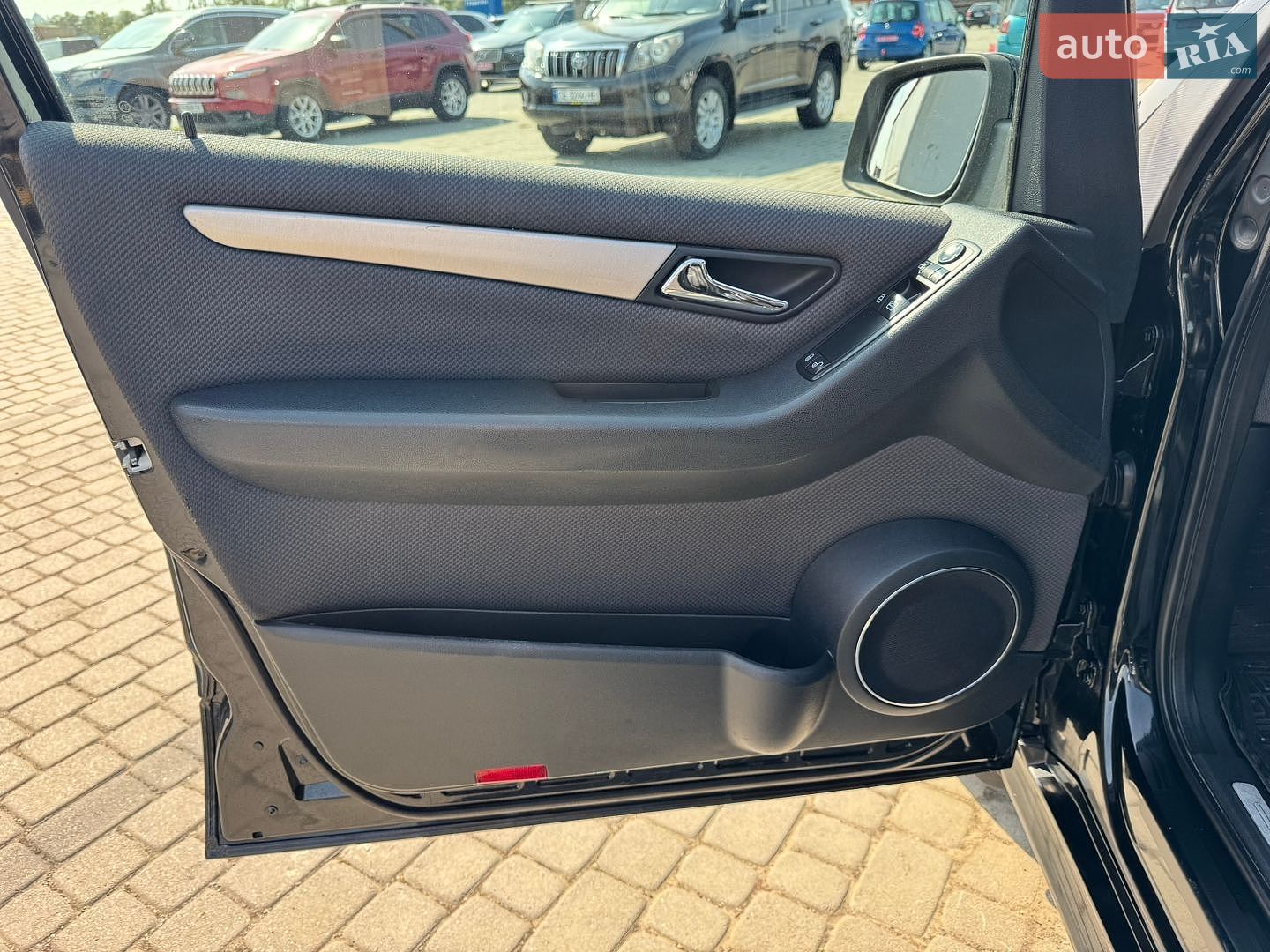 Mercedes-Benz B-Class 2011 VIN WDD2452071J724911 фото оголошення 9 з 25