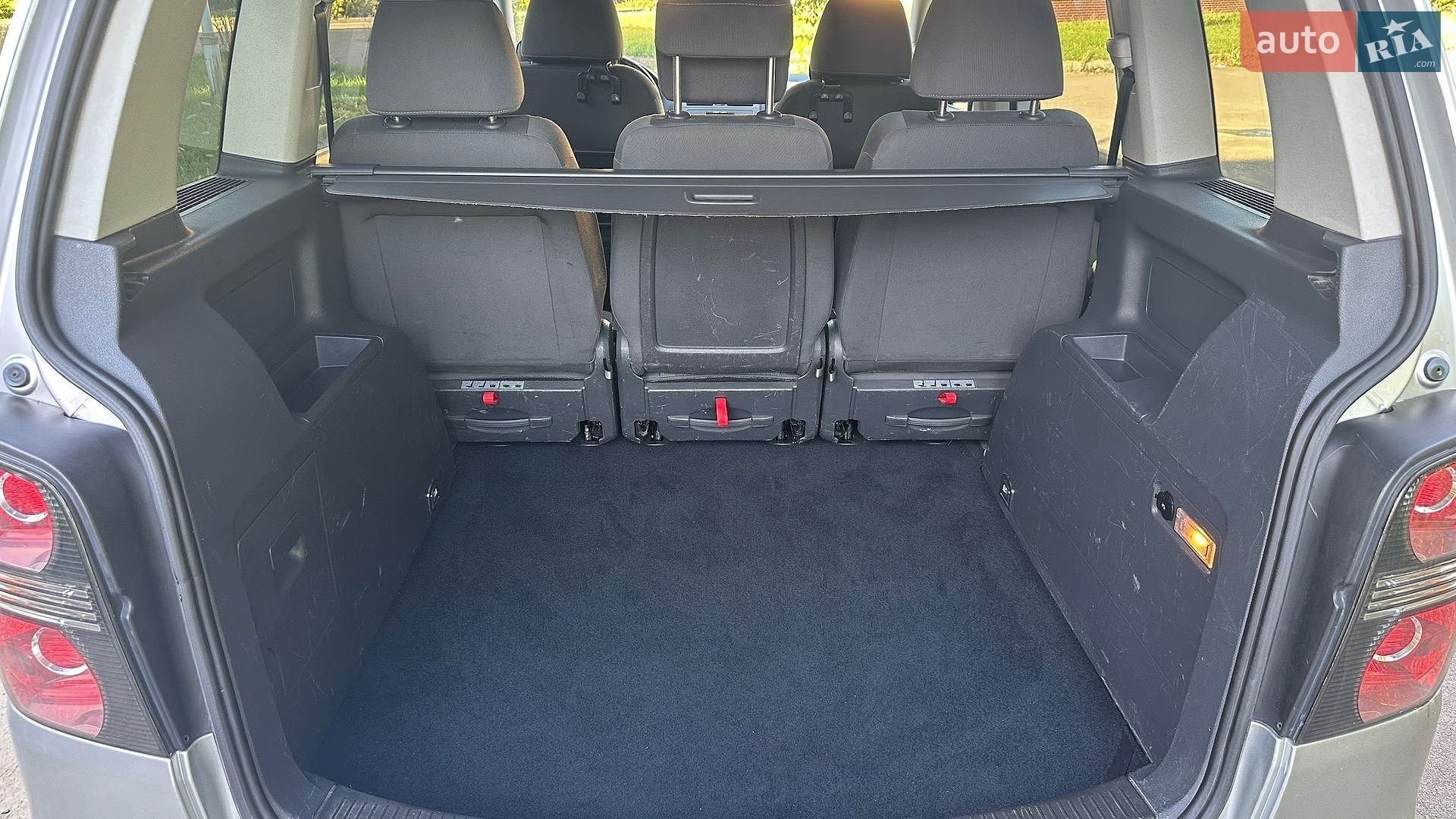 VOLKSWAGEN TOURAN 2008 VIN WVGZZZ1TZ8W129284 фото оголошення 15 з 17