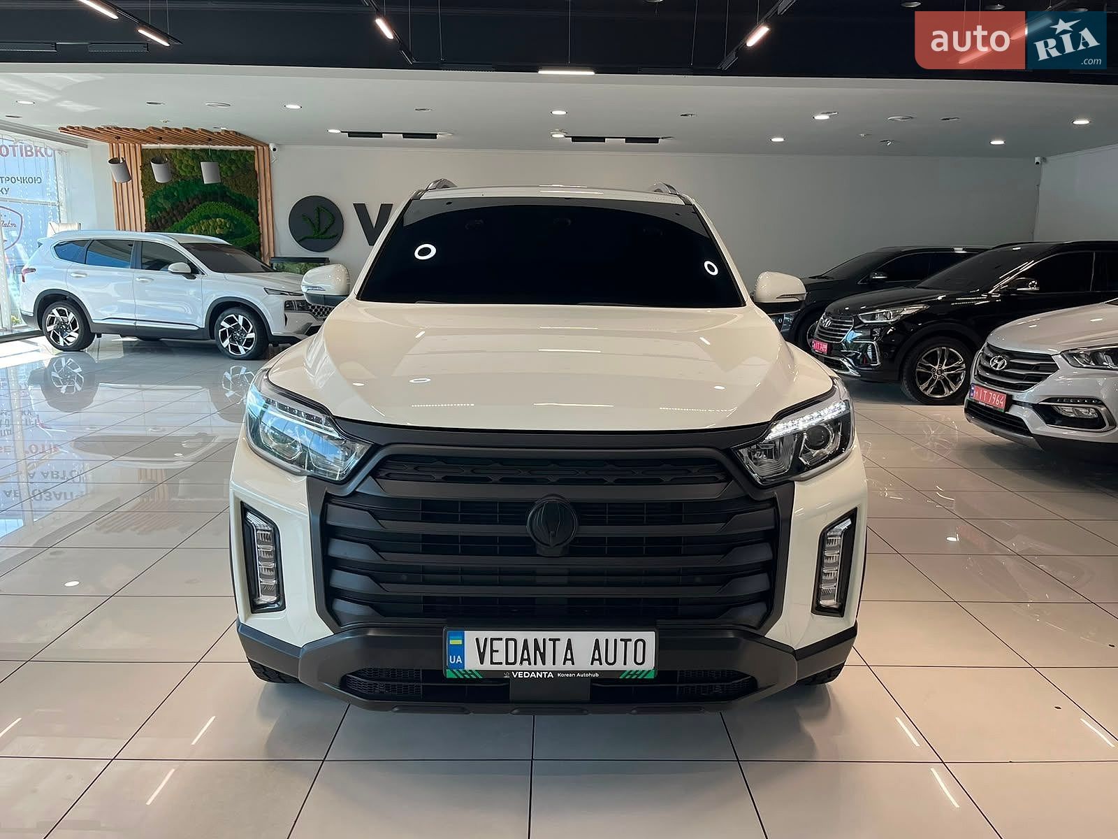 SsangYong Rexton Sports 2018 VIN KPADA4ME1KP023447 фото оголошення 2 з 25