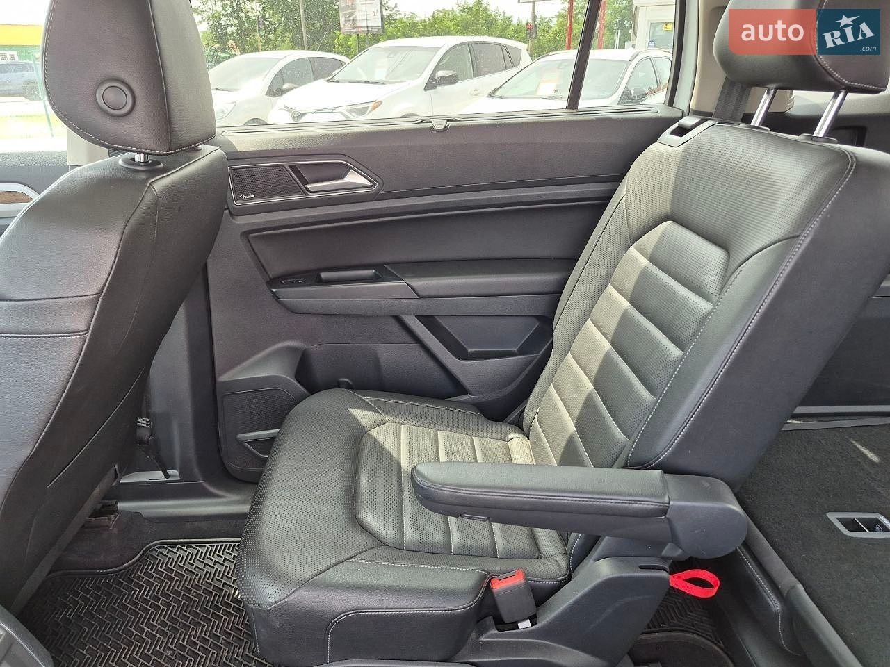 Volkswagen Atlas 2018 VIN 1V2NR2CA8KC522290 фото оголошення 21 з 32