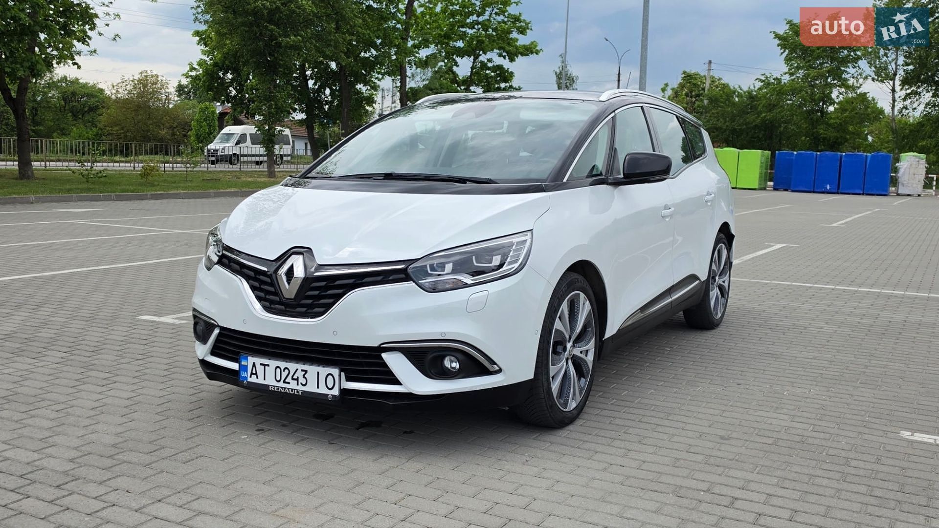 Renault Grand Scenic 2017 VIN VF1RFA00356040071 фото оголошення 3 з 62
