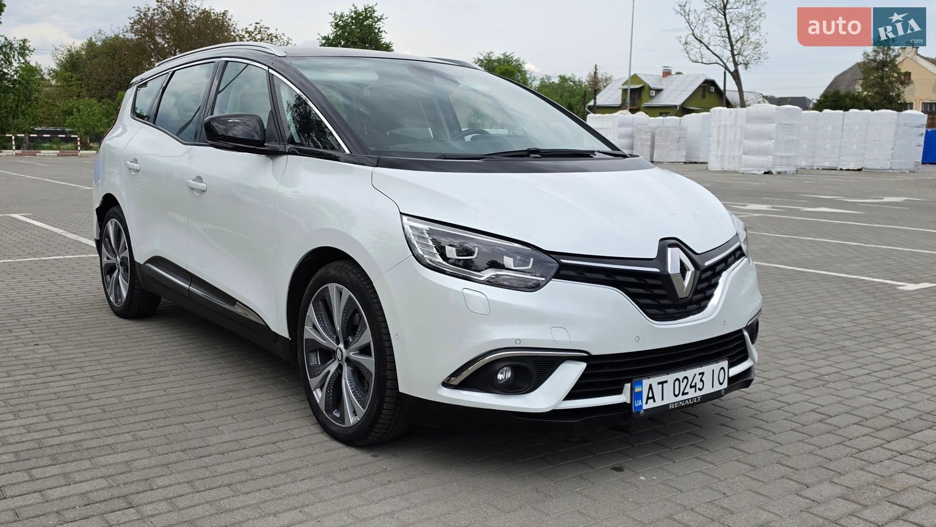 Renault Grand Scenic 2017 VIN VF1RFA00356040071 фото оголошення 10 з 62
