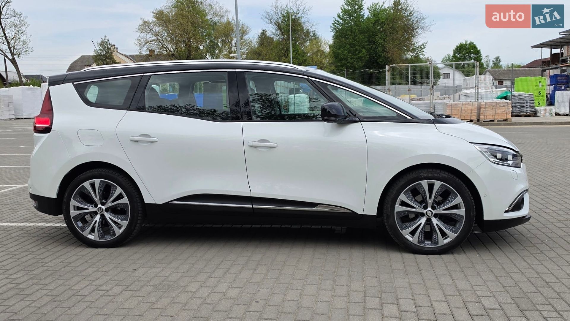 Renault Grand Scenic 2017 VIN VF1RFA00356040071 фото оголошення 13 з 62