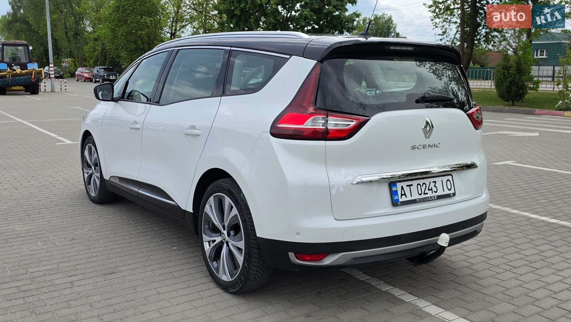 Renault Grand Scenic 2017 VIN VF1RFA00356040071 фото оголошення 18 з 62