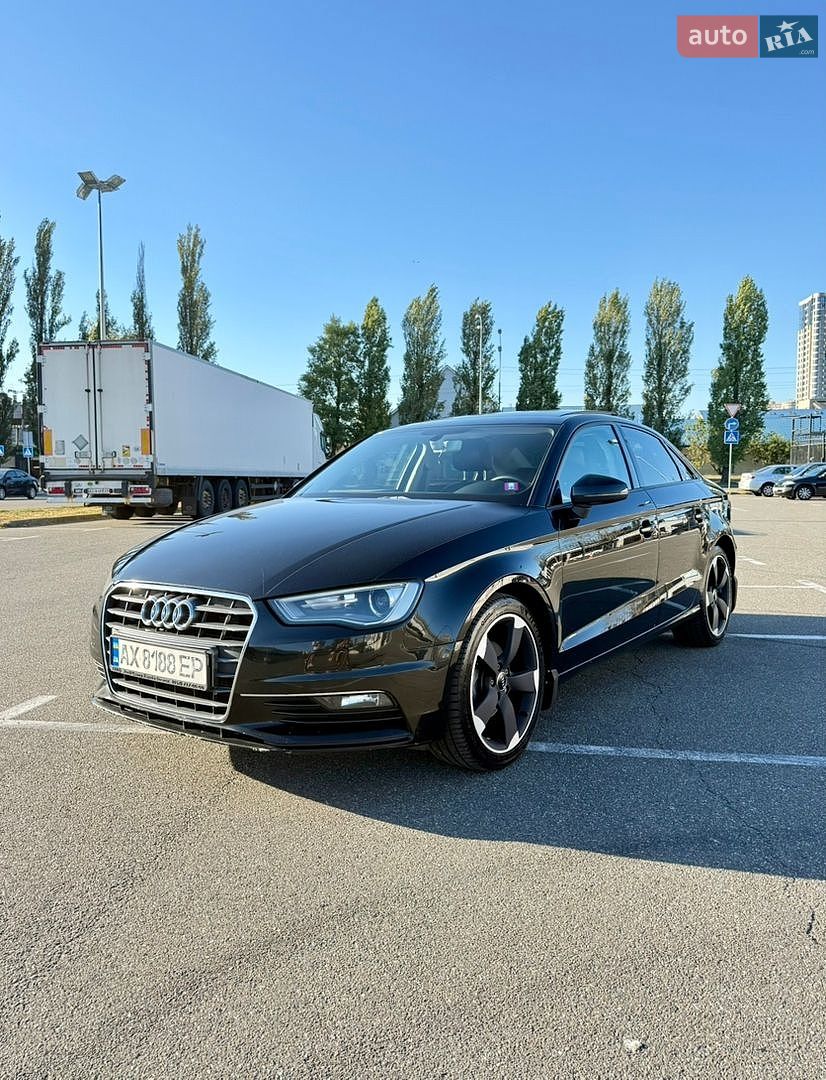 Audi A3 2015 VIN WAUZZZ8V3G1075794 фото оголошення 4 з 31