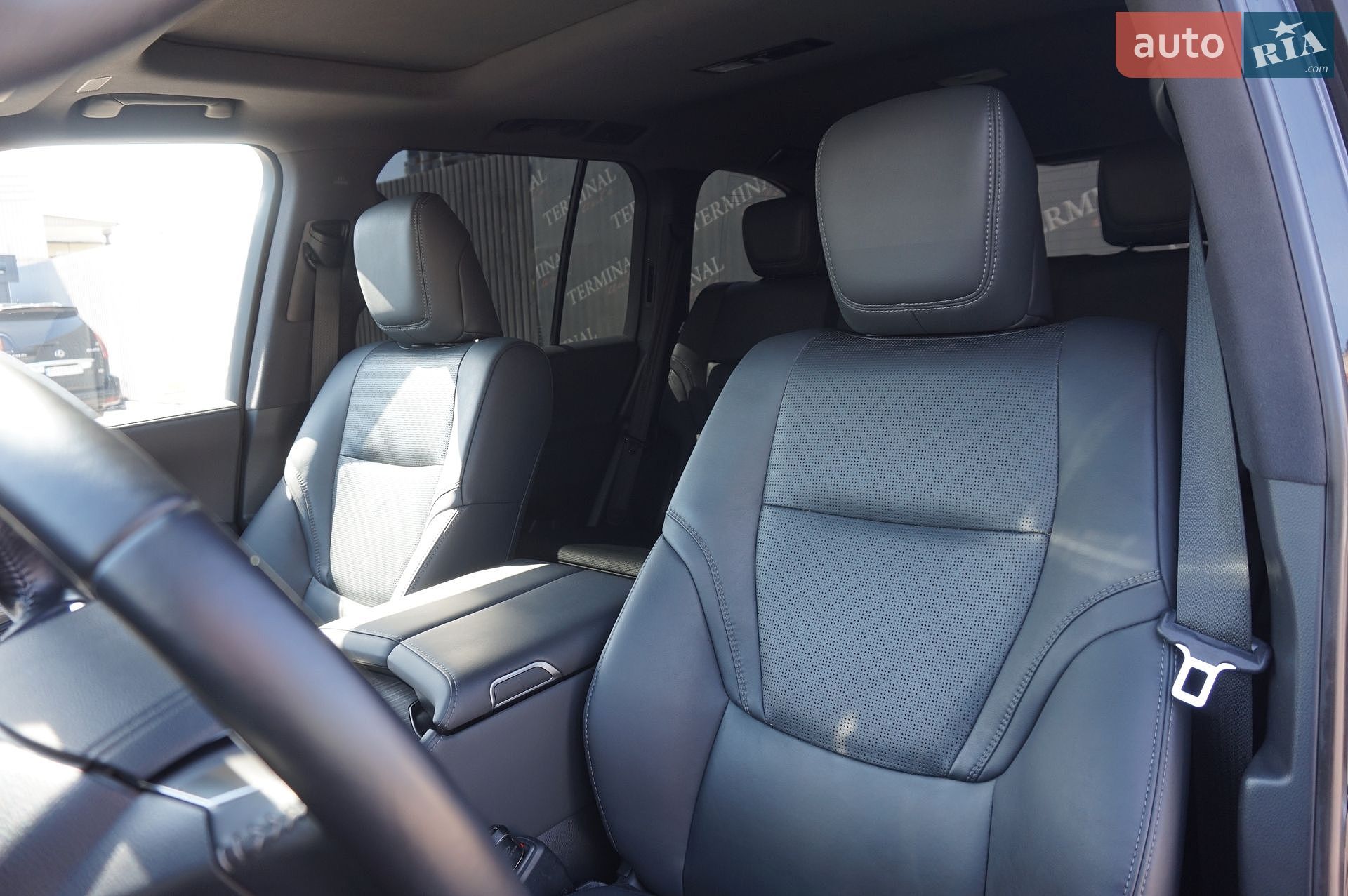 Toyota Land Cruiser 2022 VIN JTMAAABJ504010304 фото оголошення 23 з 76