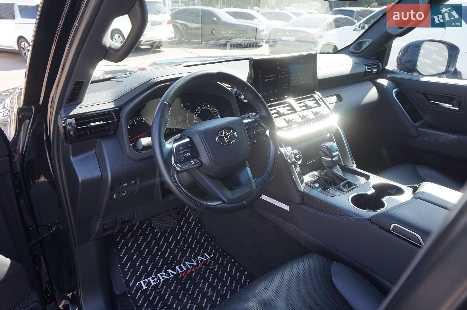 Toyota Land Cruiser 2022 VIN JTMAAABJ504010304 фото оголошення 40 з 76