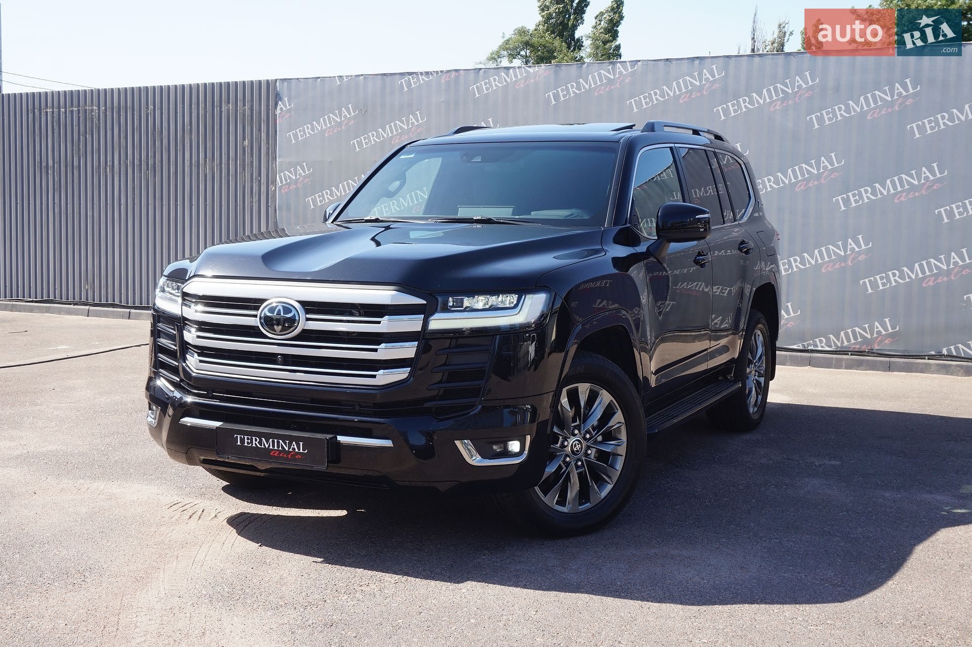 Toyota Land Cruiser 2022 VIN JTMAAABJ504010304 фото оголошення 67 з 76