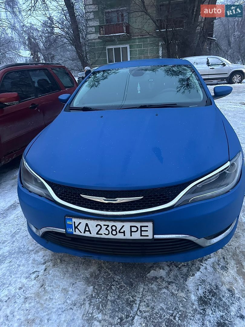 Chrysler 200 2014 VIN 1C3CCCAB9FN641895 фото оголошення 4 з 10