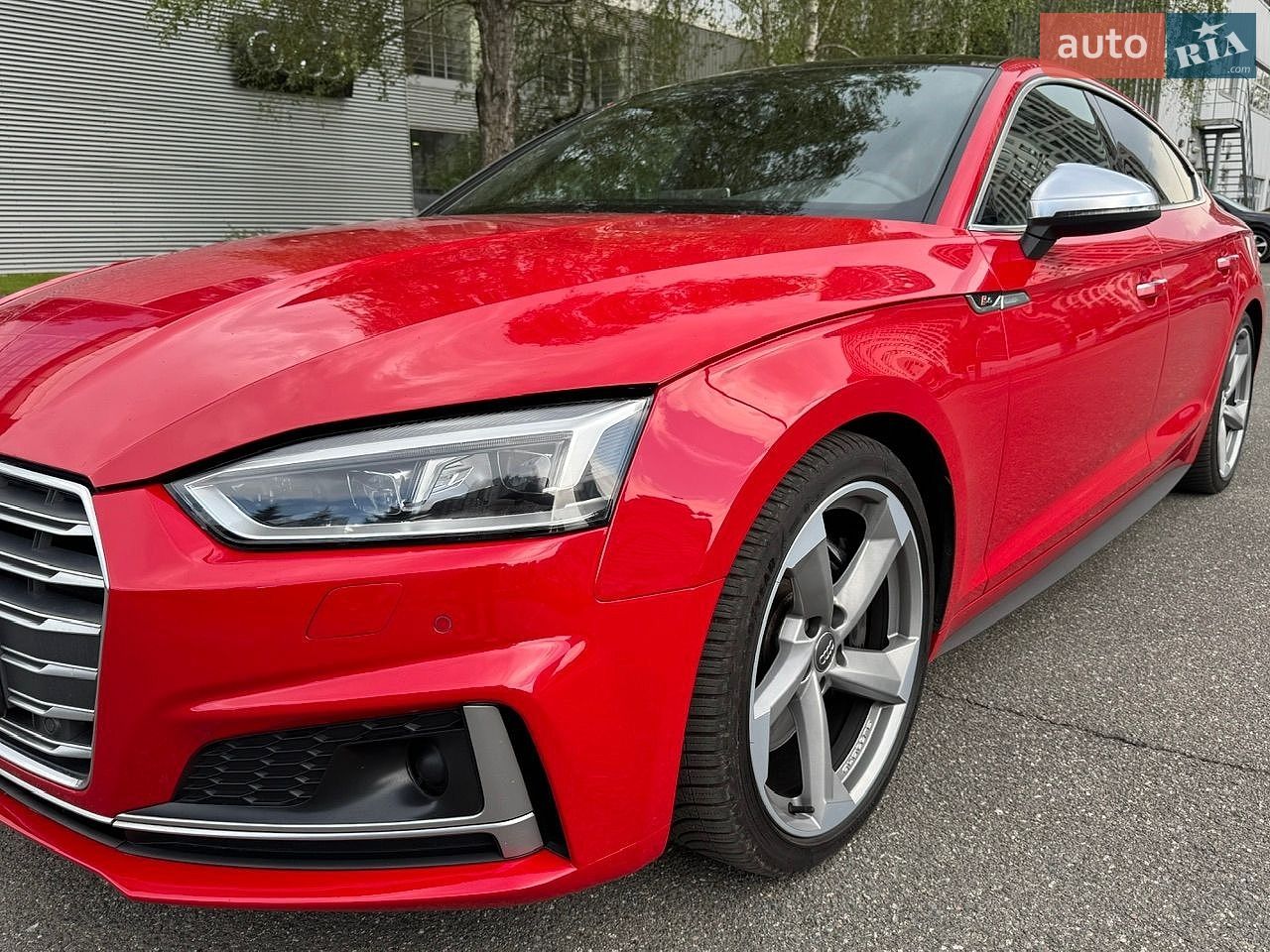 Audi S5 Sportback 2017 VIN WAUZZZF56HA007638 фото оголошення 2 з 102