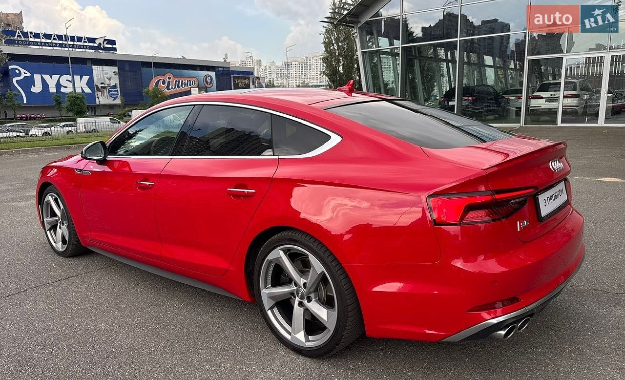 Audi S5 Sportback 2017 VIN WAUZZZF56HA007638 фото оголошення 18 з 102