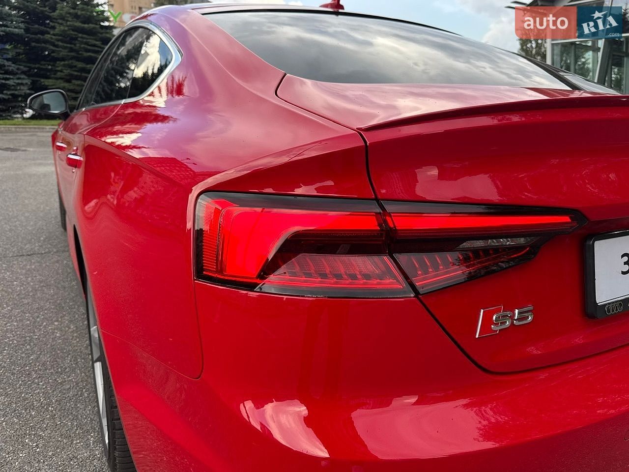 Audi S5 Sportback 2017 VIN WAUZZZF56HA007638 фото оголошення 100 з 102