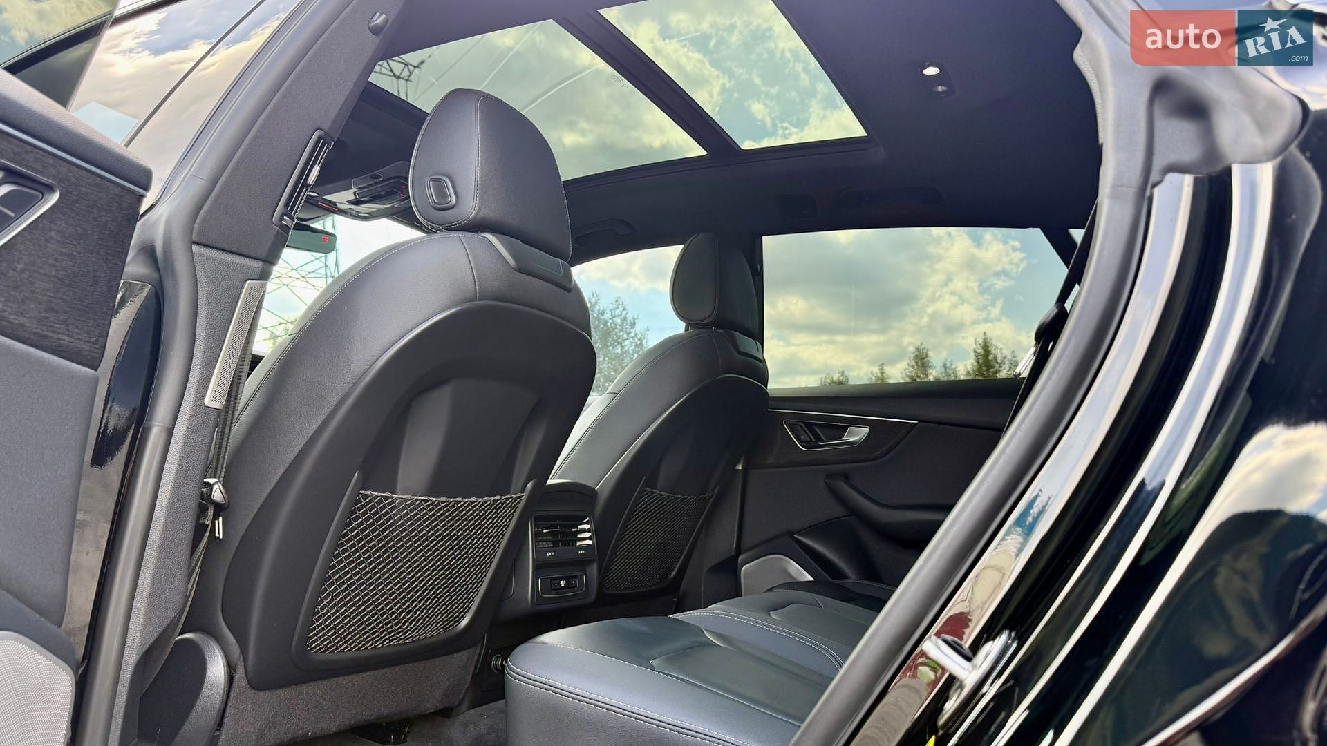 Audi Q8 2018 VIN WA1AVAF16KD016415 фото оголошення 14 з 45