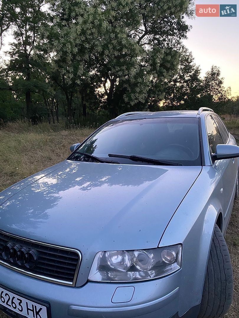 Audi A4 2002 VIN WAUZZZ8E52A264391 фото оголошення 2 з 17