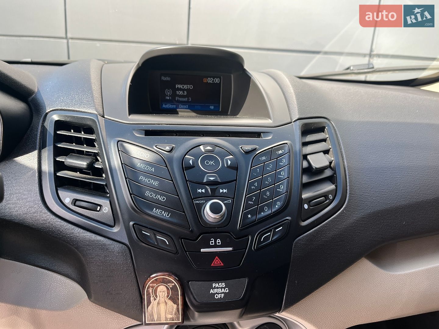Ford Fiesta 2018 VIN 3FADP4BJ1JM138676 фото оголошення 12 з 22