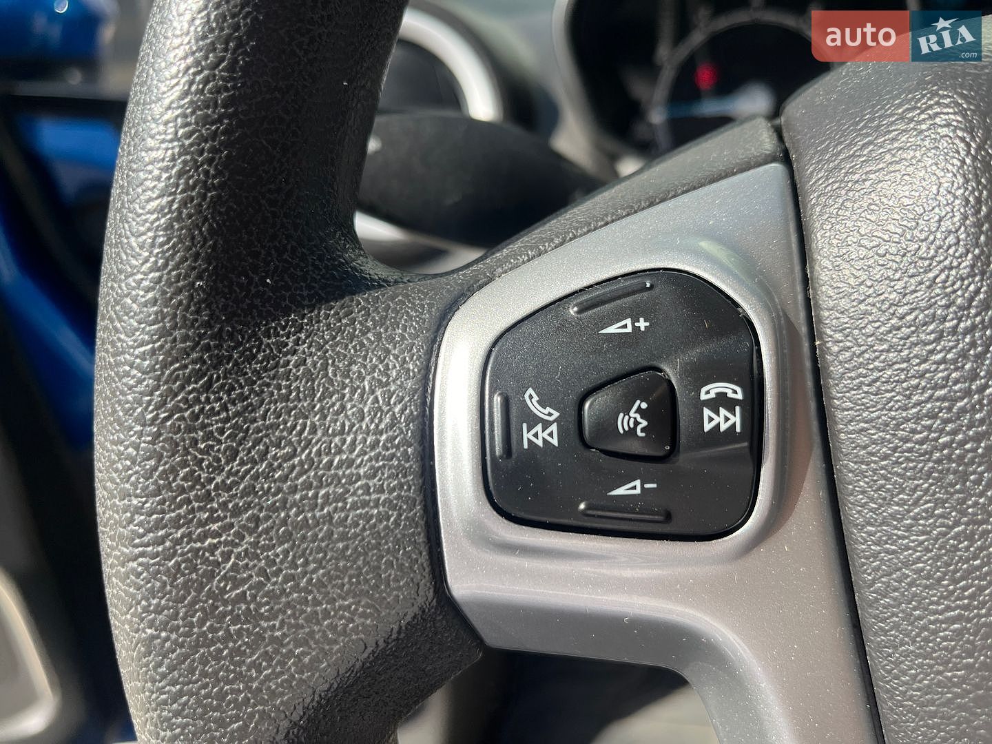 Ford Fiesta 2018 VIN 3FADP4BJ1JM138676 фото оголошення 15 з 22