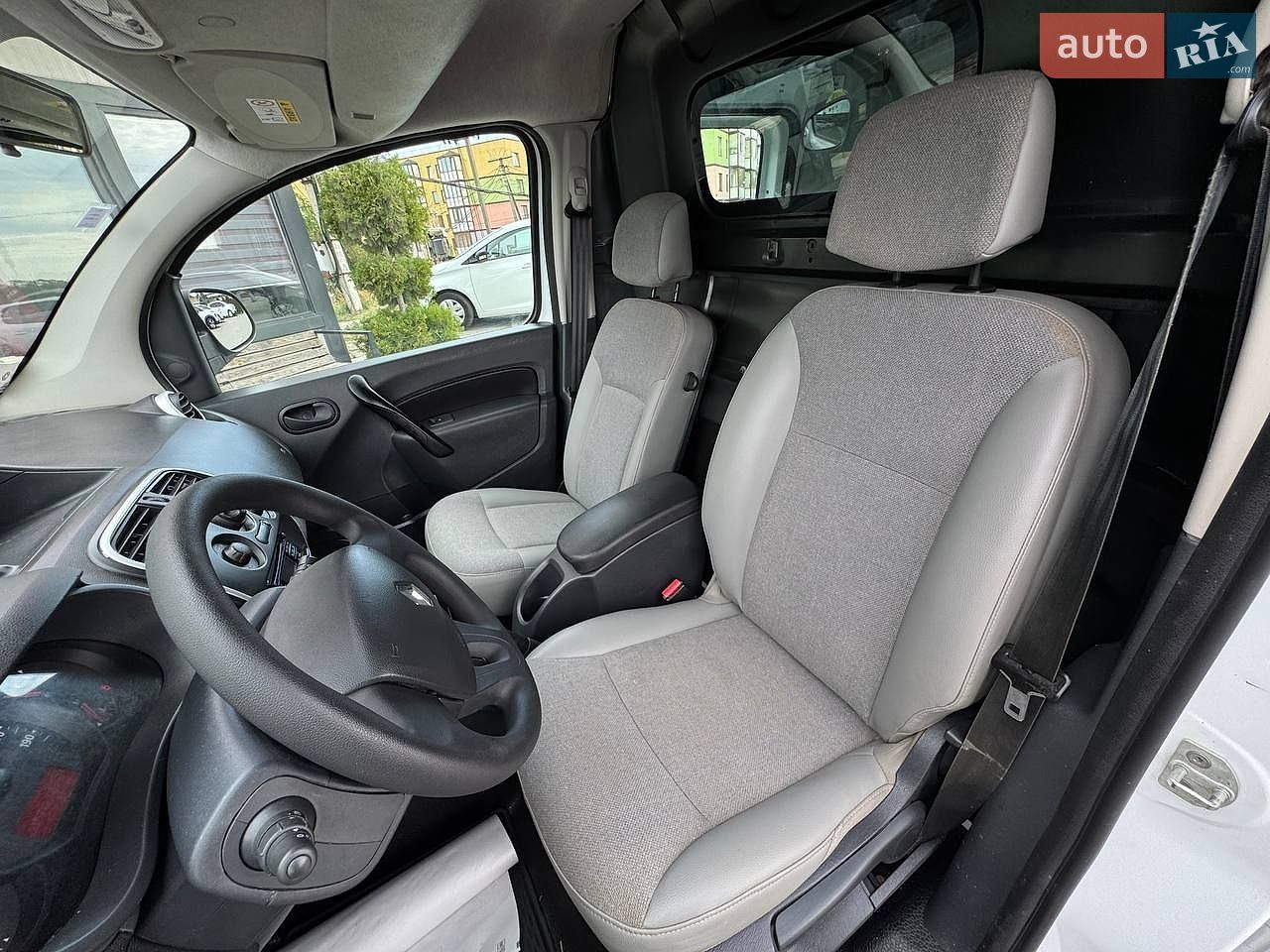 Renault Kangoo 2021 VIN VF1WF000X67370122 фото оголошення 17 з 33