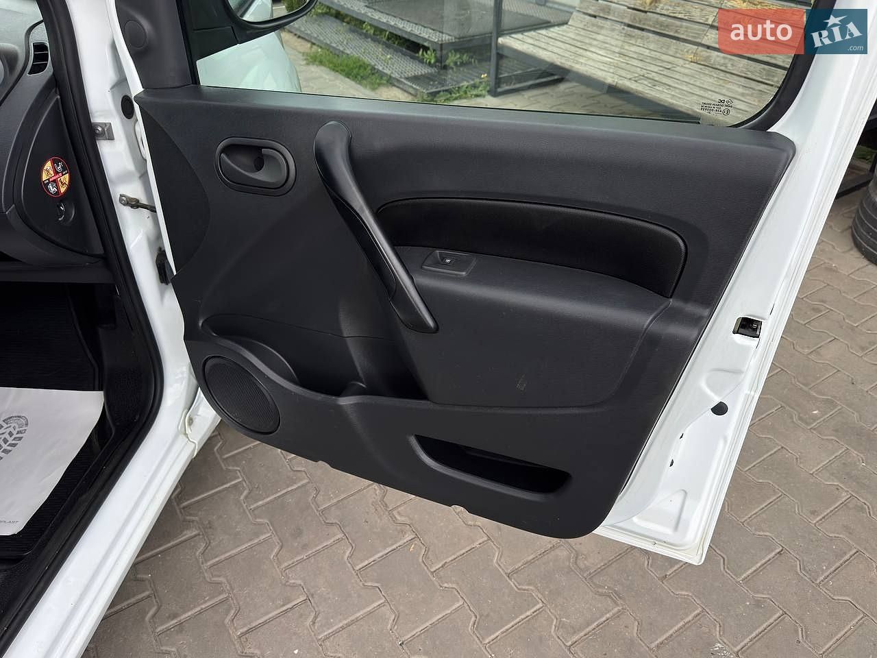 Renault Kangoo 2021 VIN VF1WF000X67370122 фото оголошення 27 з 33