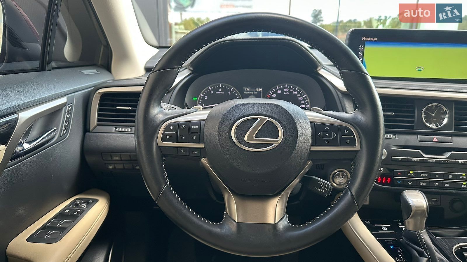 Lexus RX 2022 VIN JTJBZMCA402060150 фото оголошення 12 з 25