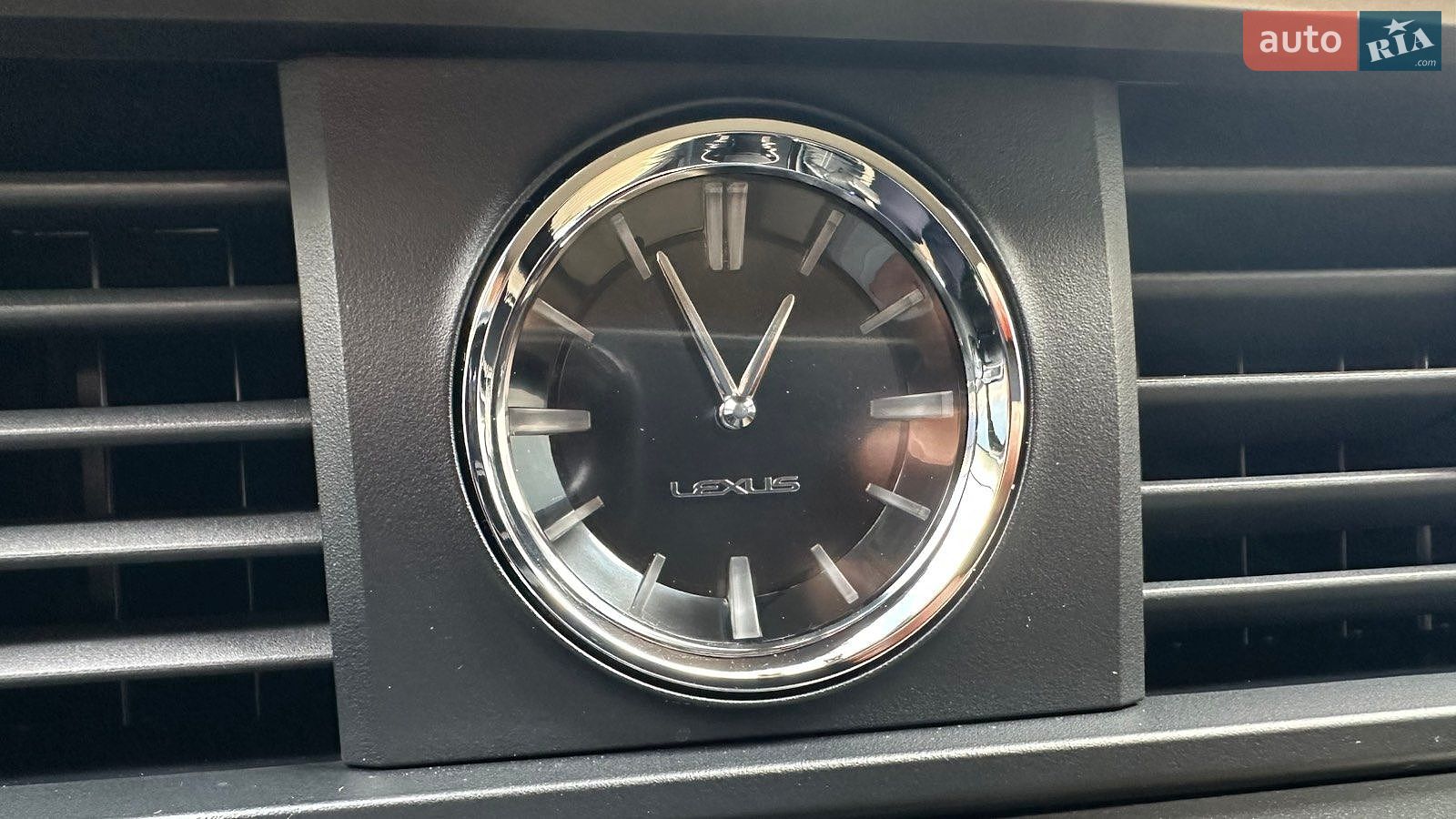 Lexus RX 2022 VIN JTJBZMCA402060150 фото оголошення 22 з 25