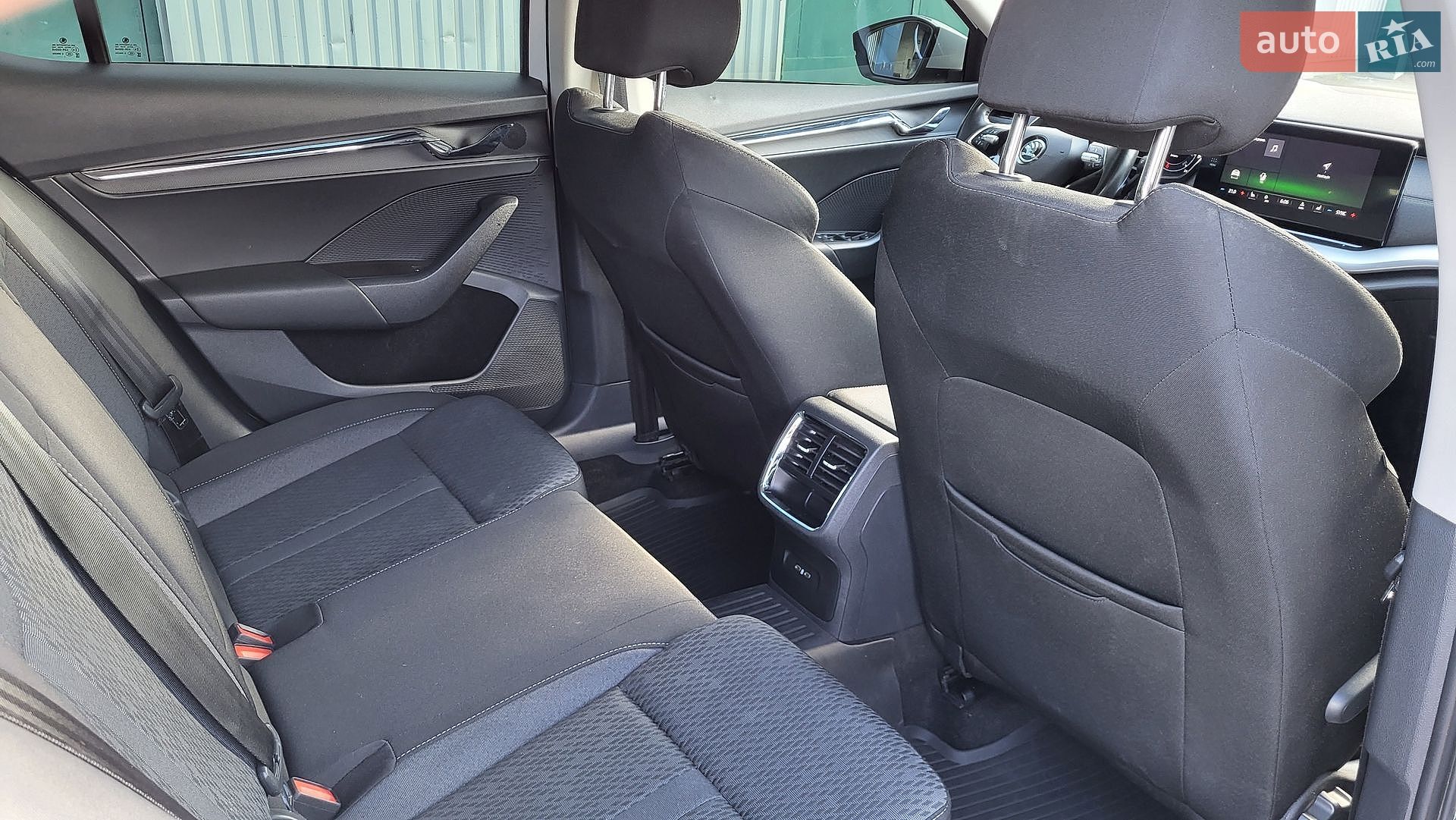 Skoda Octavia 2022 VIN TMBAJ4NX7NY061398 фото оголошення 39 з 50