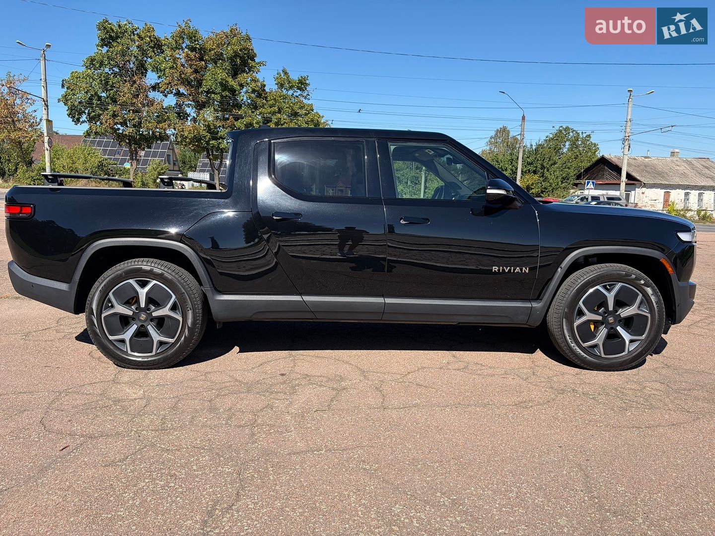 Rivian R1T 2023 VIN 7FCTGAAA3NN016283 фото оголошення 6 з 61