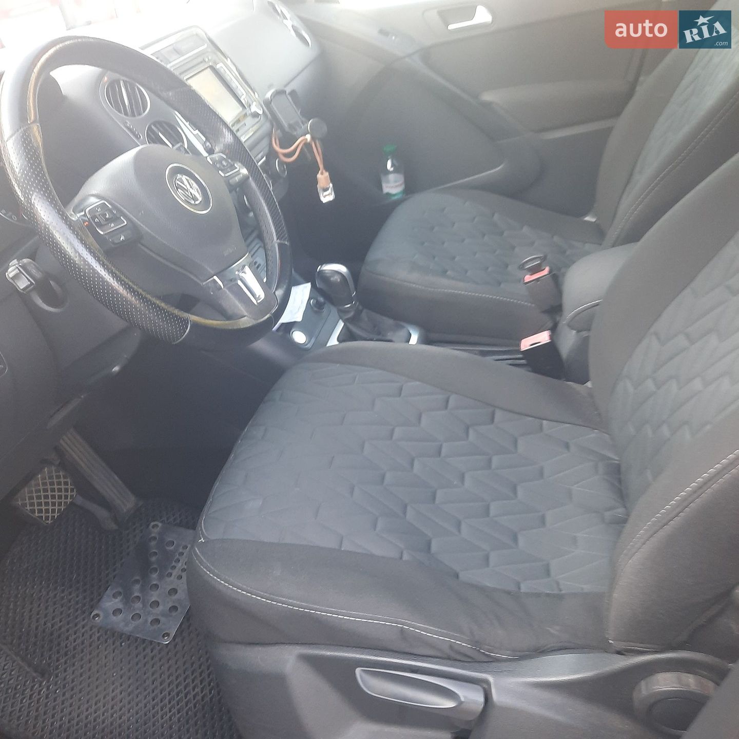 Volkswagen Tiguan 2015 VIN WVGZZZ5NZFW586654 фото оголошення 2 з 22