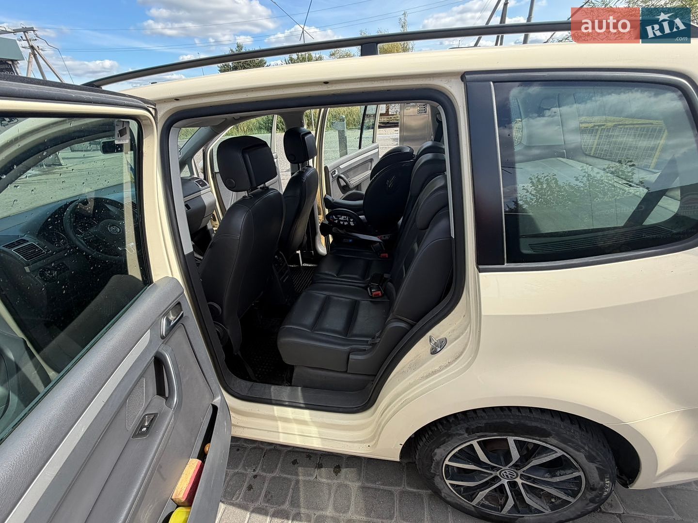 Volkswagen Touran 2013 VIN WVGZZZ1TZDW056222 фото оголошення 14 з 22