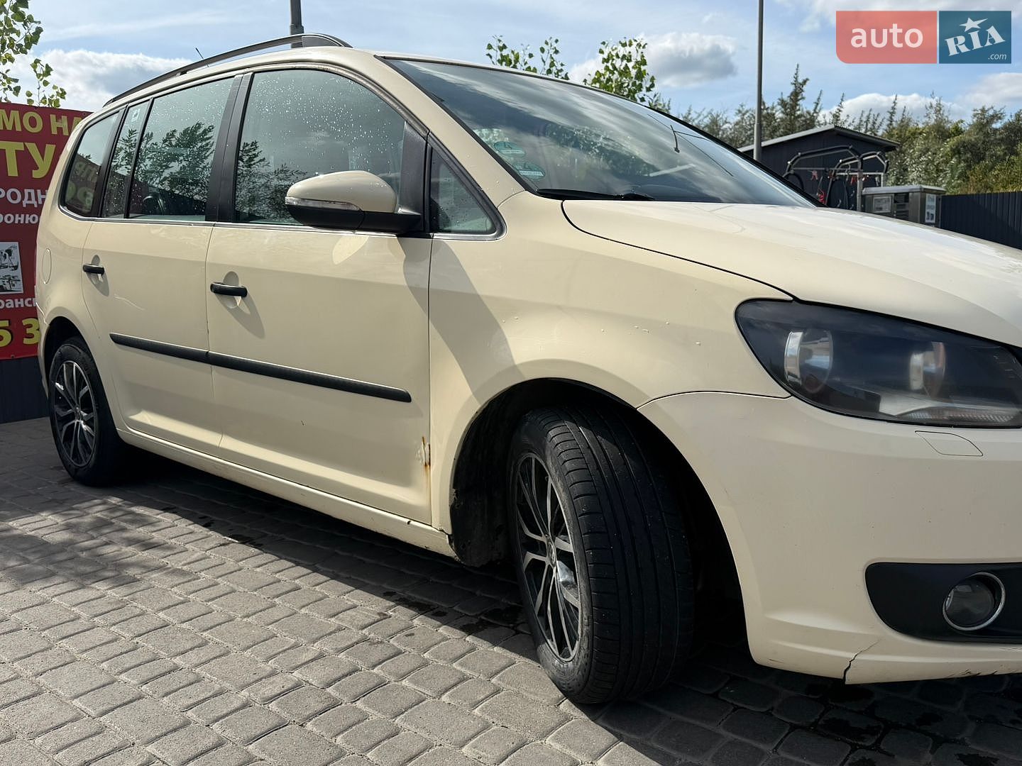 Volkswagen Touran 2013 VIN WVGZZZ1TZDW056222 фото оголошення 2 з 22