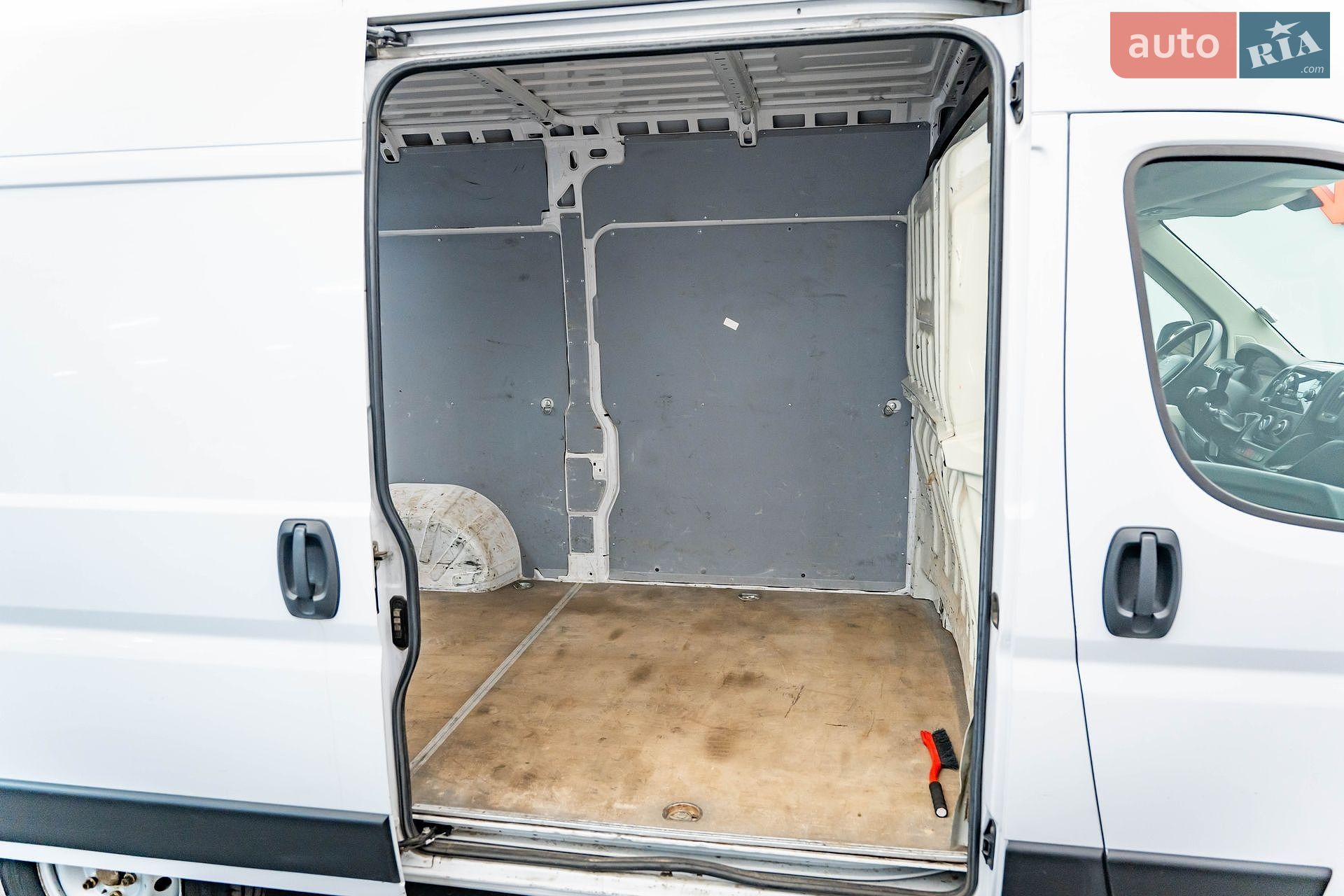 Peugeot Boxer 2021 VIN VF3YD3MFB12T96880 фото оголошення 7 з 16