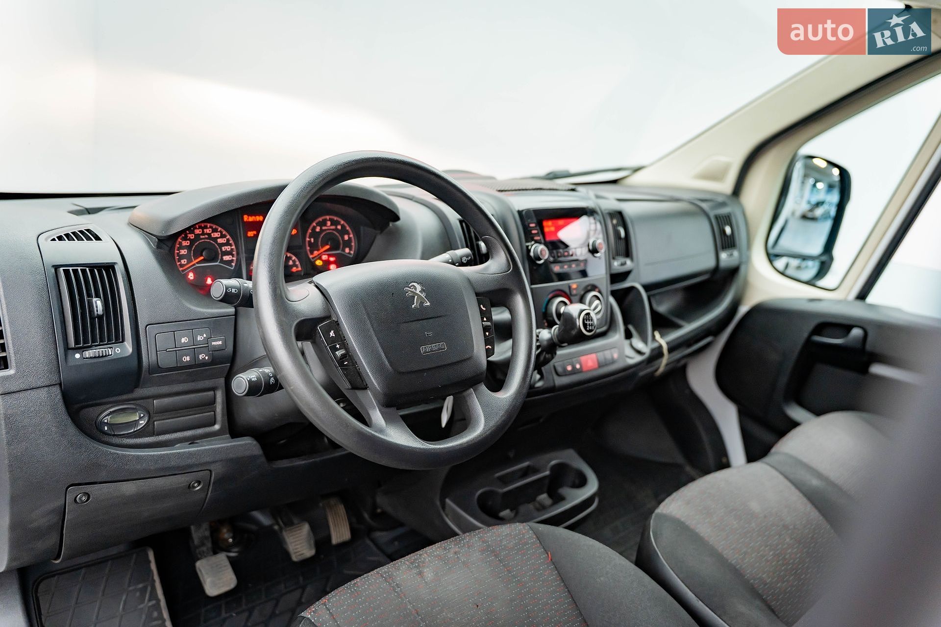 Peugeot Boxer 2021 VIN VF3YD3MFB12T96880 фото оголошення 12 з 16