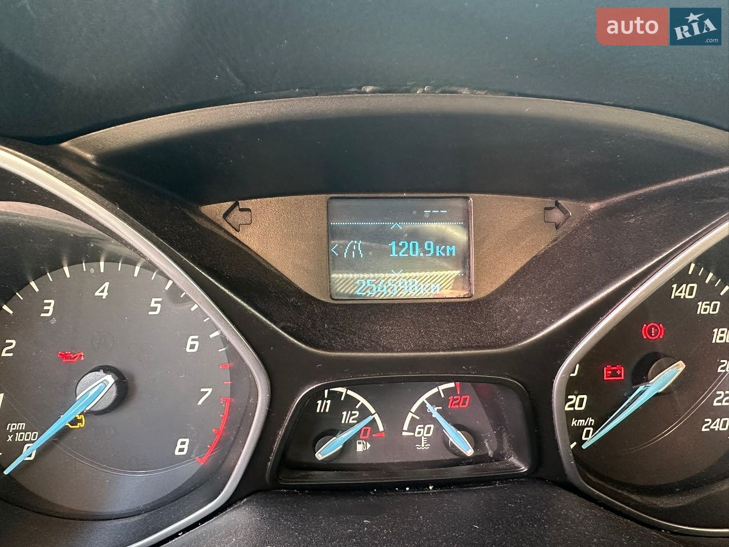 Ford Focus 2012 VIN WF0MXXGCBMCE88188 фото оголошення 7 з 9