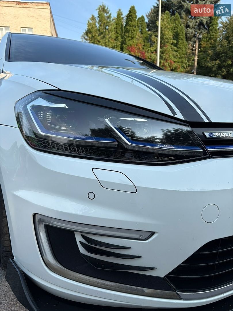 Volkswagen e-Golf 2017 VIN WVWZZZAUZJ8901372 фото оголошення 3 з 41