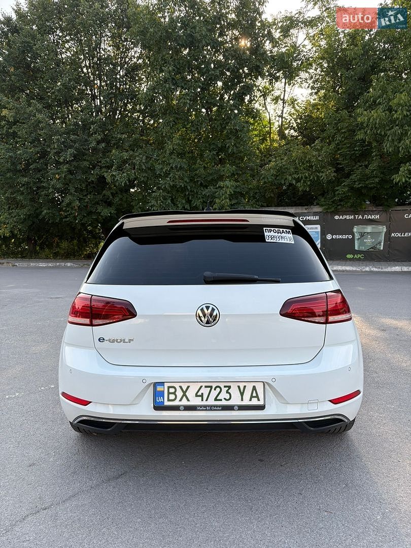 Volkswagen e-Golf 2017 VIN WVWZZZAUZJ8901372 фото оголошення 14 з 41