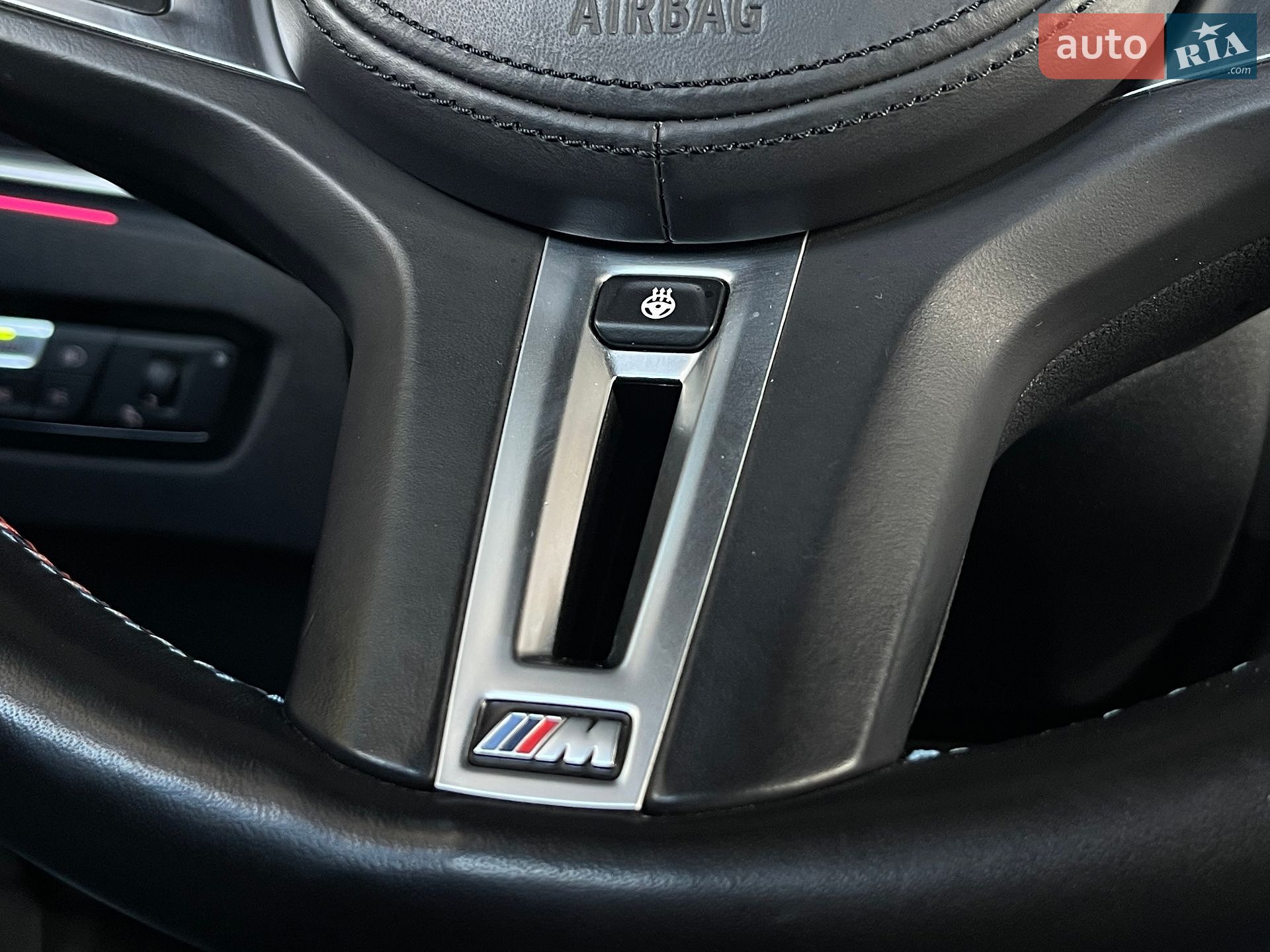 BMW i4 2022 VIN WBY33AW07PFN69788 фото оголошення 41 з 94
