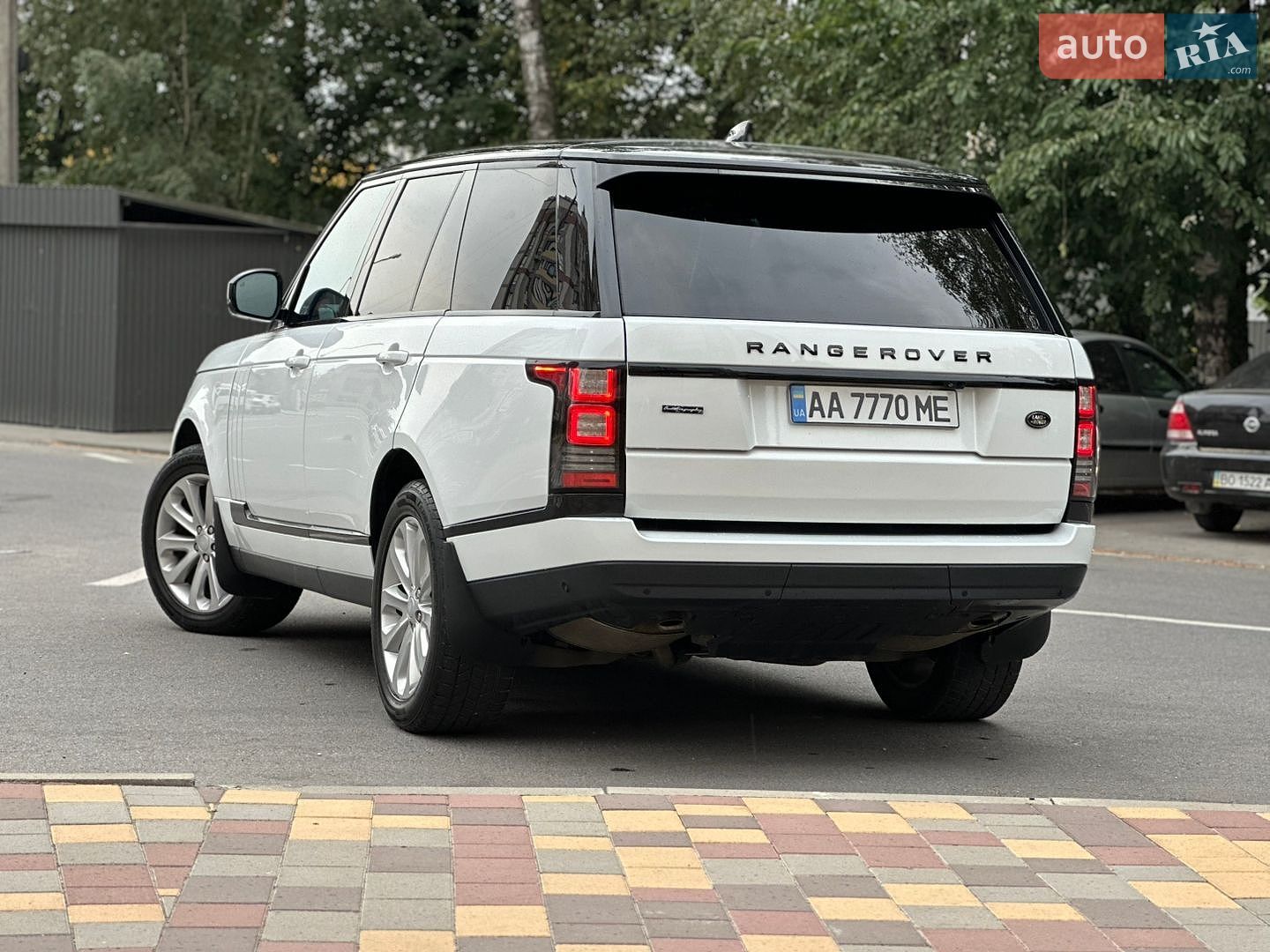 Land Rover Range Rover 2018 VIN SALGS2FK5HA360019 фото оголошення 8 з 44