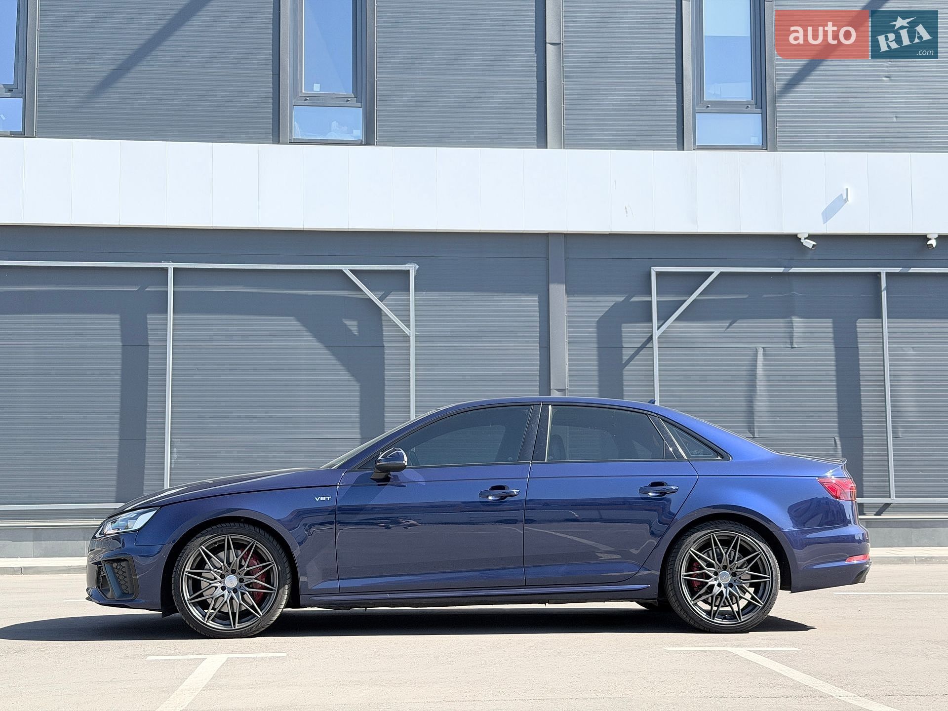 Audi S4 2017 VIN WAUB4AF48JA099463 фото оголошення 37 з 64