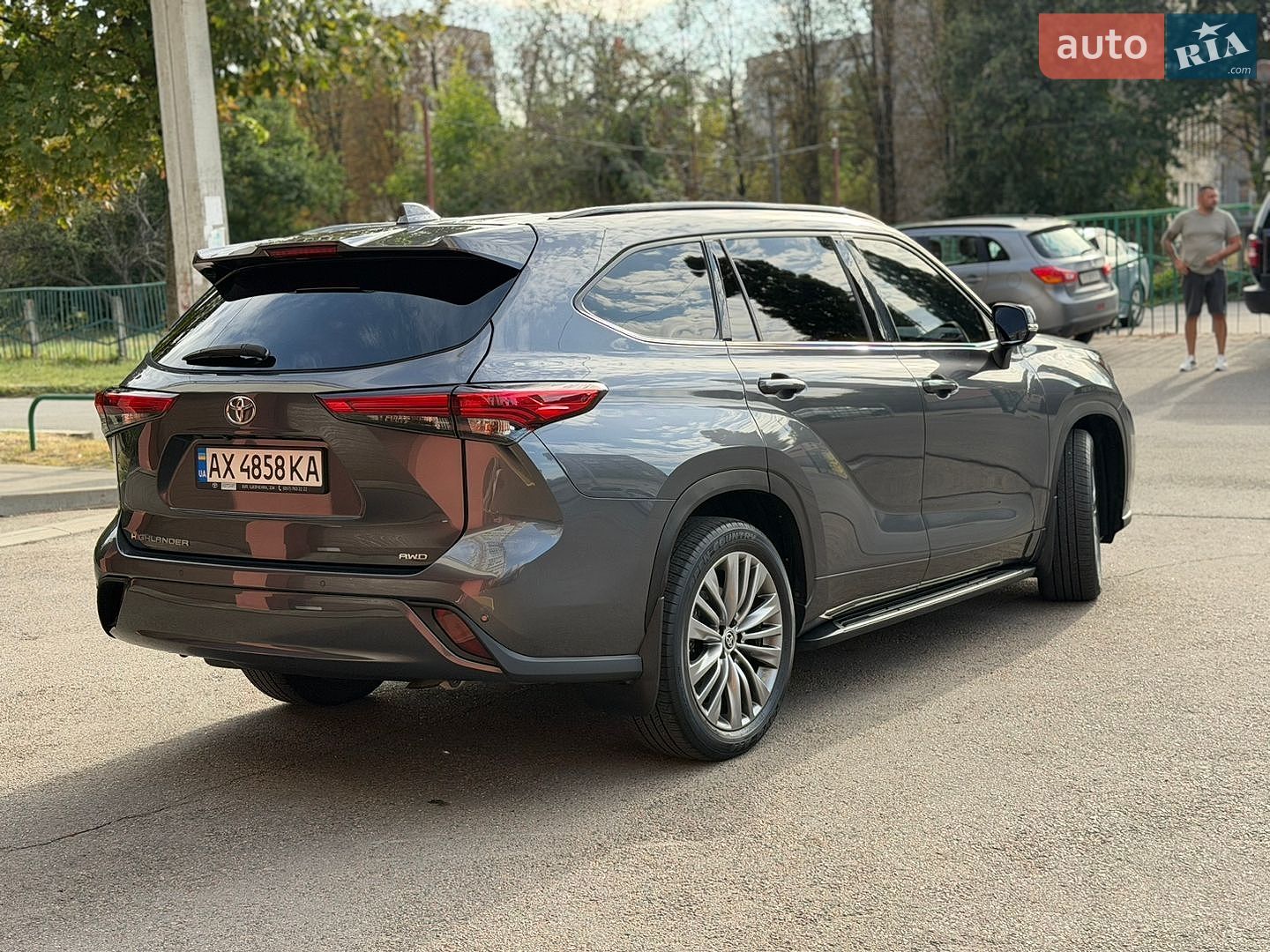 Toyota Highlander 2020 VIN 5TDLZ3BH20S049284 фото оголошення 28 з 34