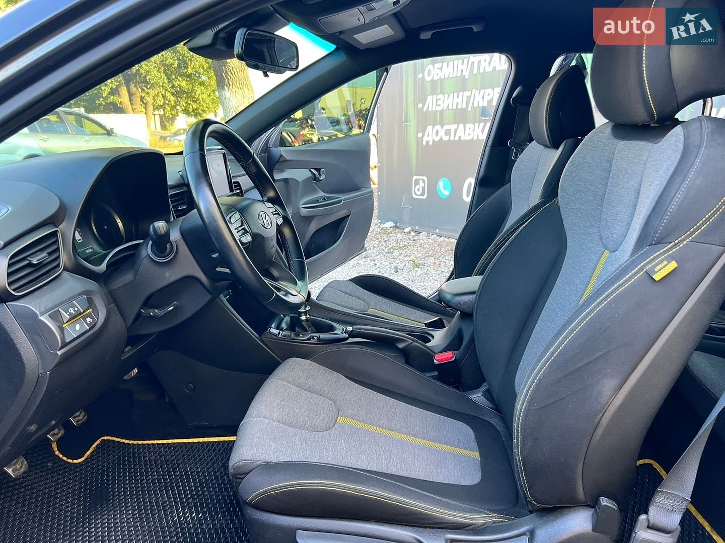 Hyundai Veloster 2019 VIN KMHTH6AB5KU019014 фото оголошення 9 з 28