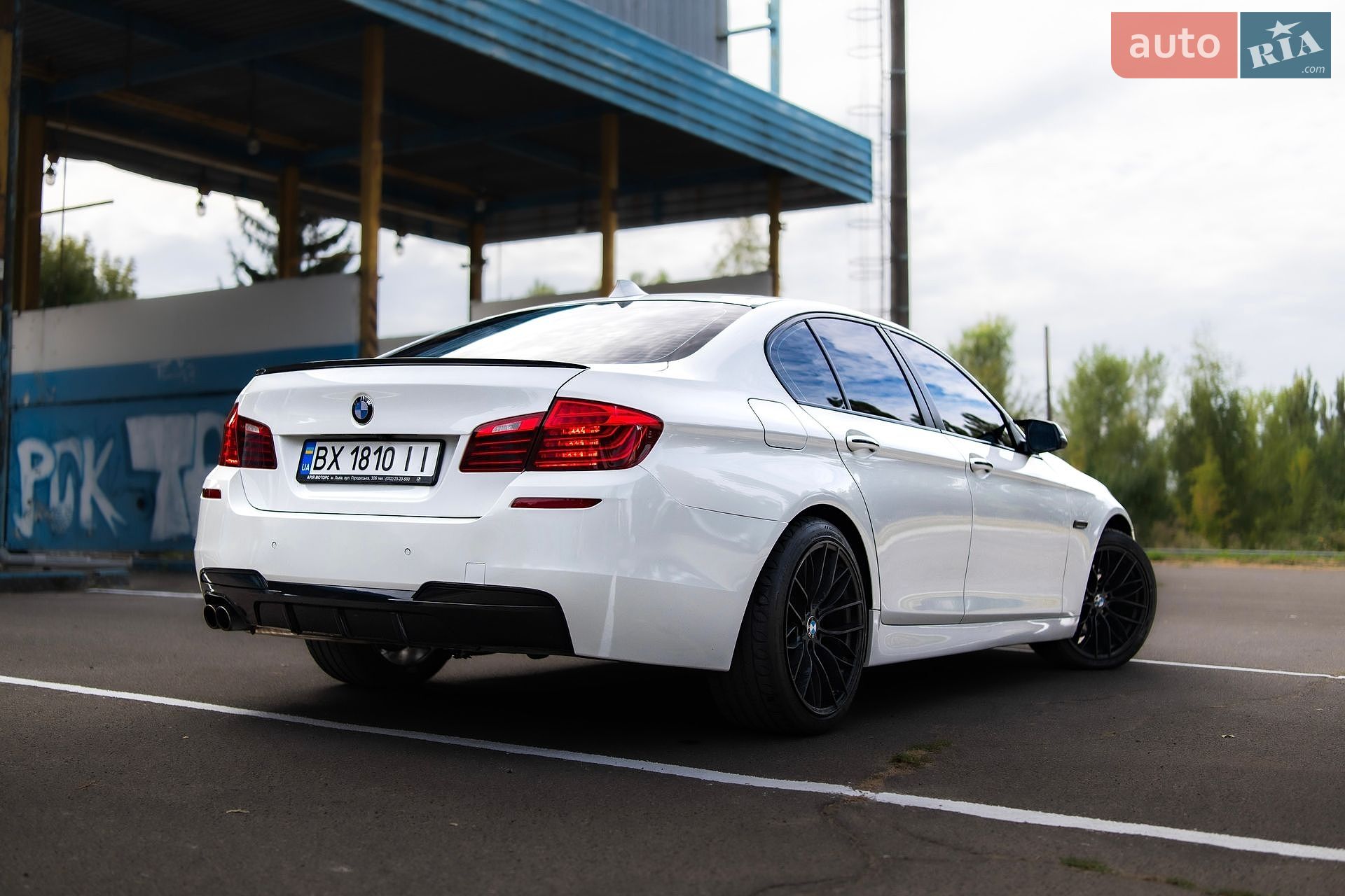 BMW 5 Series 2014 VIN WBA5A7C59FD625370 фото оголошення 8 з 29