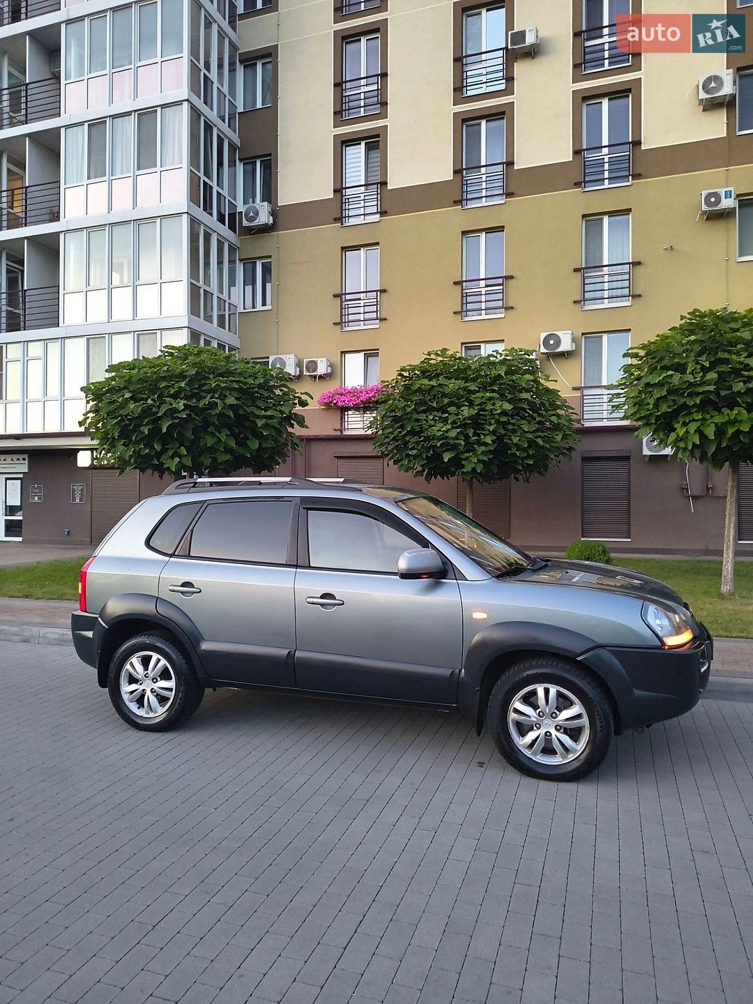 Hyundai Tucson 2011 VIN Y6LJN81BPCL210014 фото оголошення 2 з 29